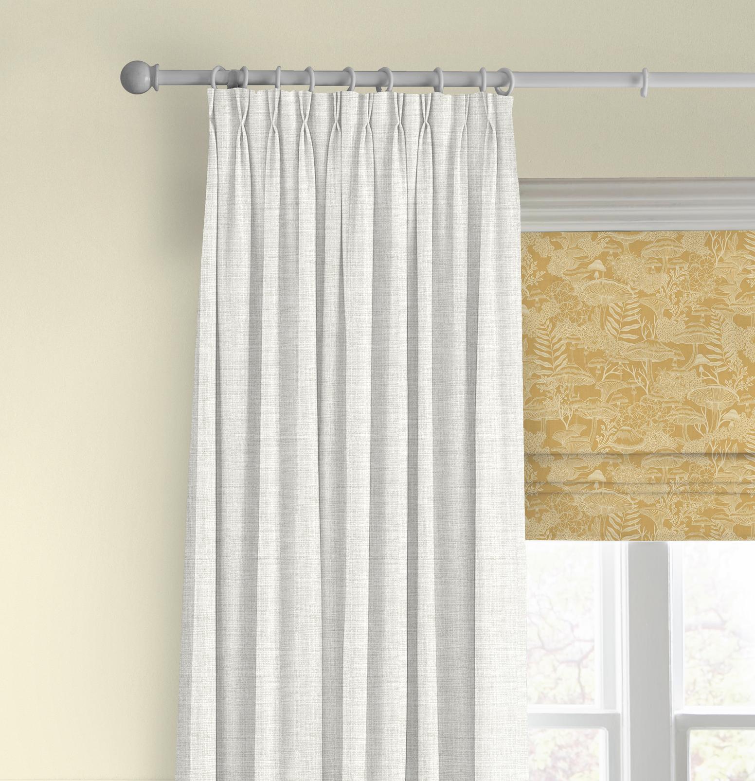 Fungi Folklore Crème Brûlée Roman Blind - 143678rom_CAMEO_Fungi_Folklore_Creme_Brulee_116220_Wallace_Chalk_109025_Blanc.jpg