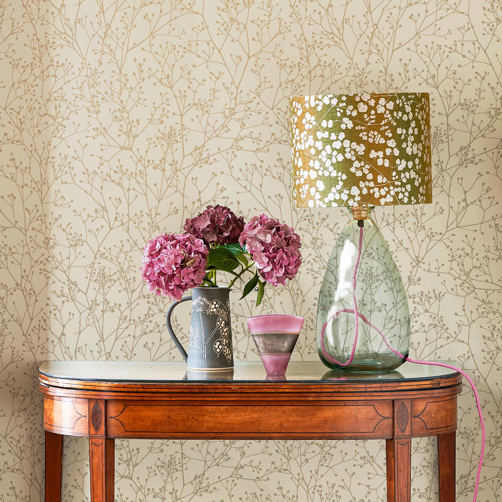 Clarissa Hulse Gypsophila Vanilla & Pewter Wallpaper - 146993_ROOMSET_GYPSOPHILA VANILLA & PEWTER_01.jpg