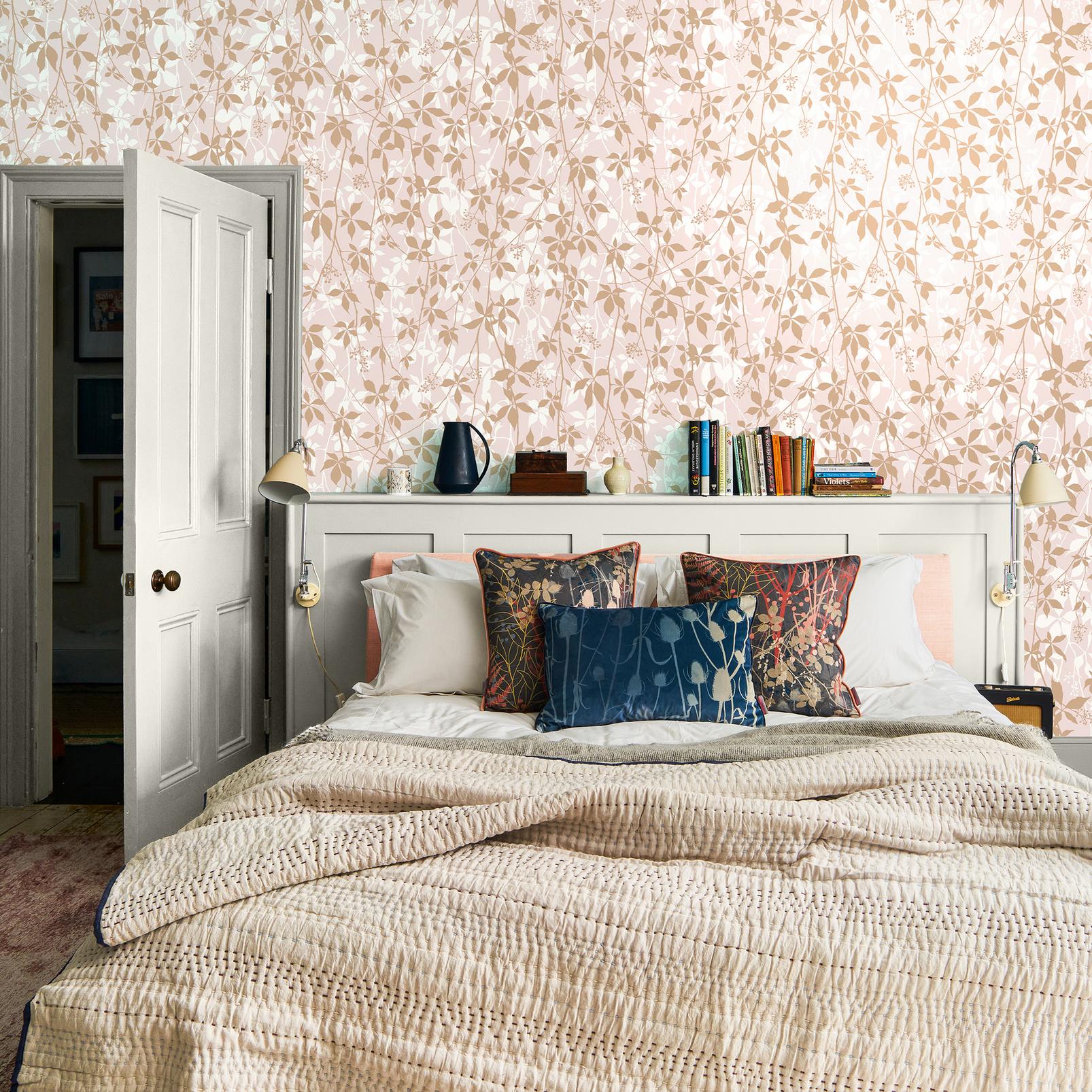 Clarissa Hulse Virginia Creeper Blush & Rose Gold Wallpaper - 147008_ROOMSET_VIRGINIA CREEPER BLUSH & ROSE GOLD_01.jpg
