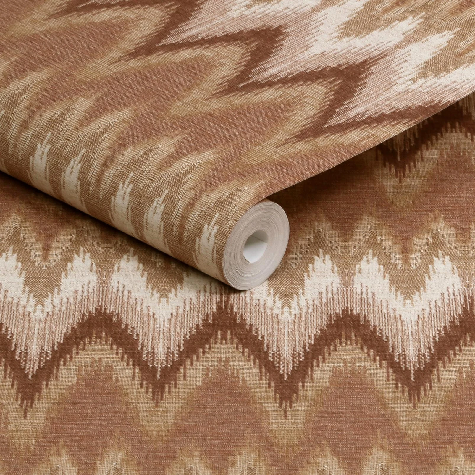 Zigzagare Terracotta Wallpaper - 146417_ROLLSHOT_ZIGZAGARE_TERRACOTTA.jpg