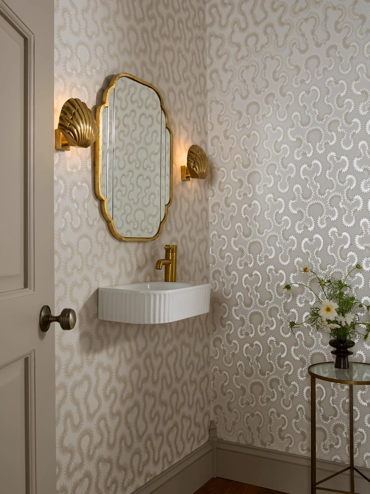 Satellite Neutral Wallpaper - 146420_ROOMSET_SatelliteNeutral_Taupe_MAIN_V1.jpg