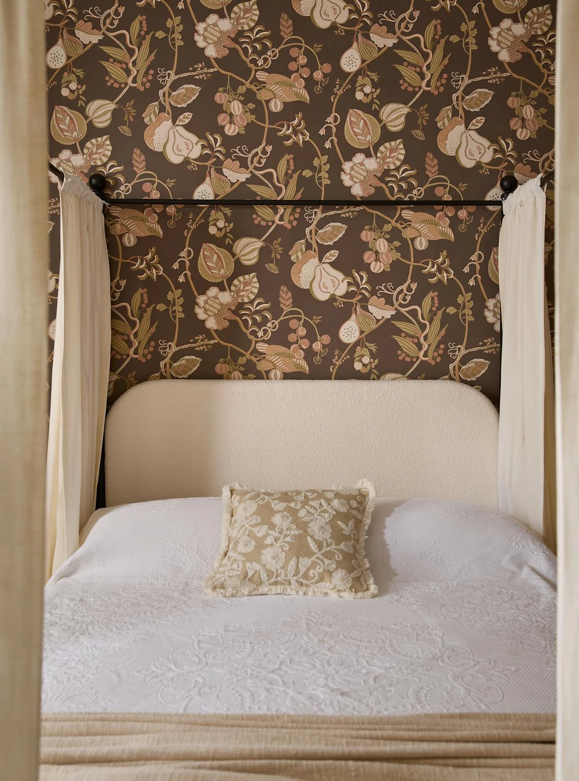 Orchard Tapestry Chocolate Wallpaper - 146424_CAMEO_OrchardTapestryChocolate_cur_LinumEcru_4.jpg
