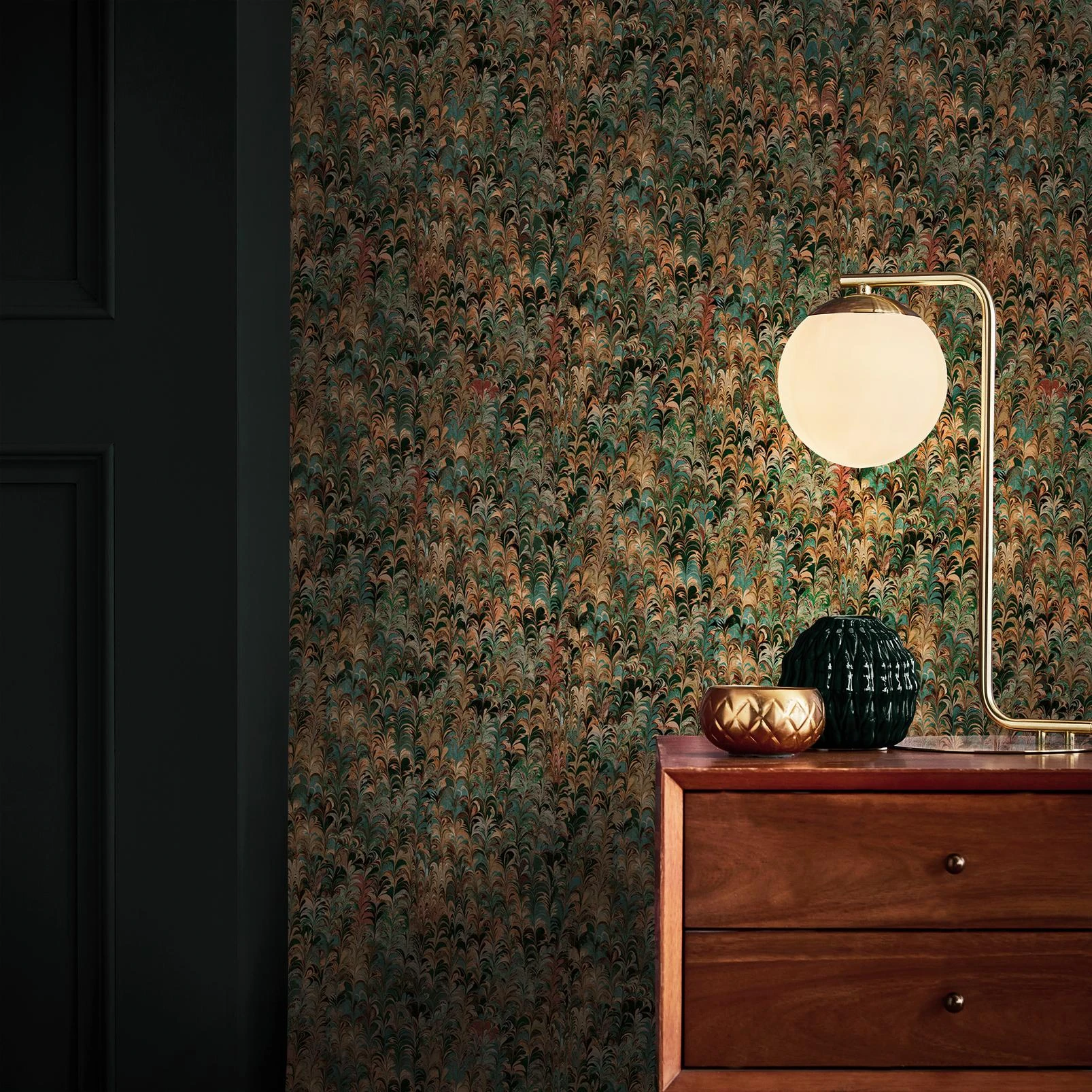 Marbré Peacock Wallpaper - 146411_ROOMSET_MarbrePeacock_Kelp.jpg