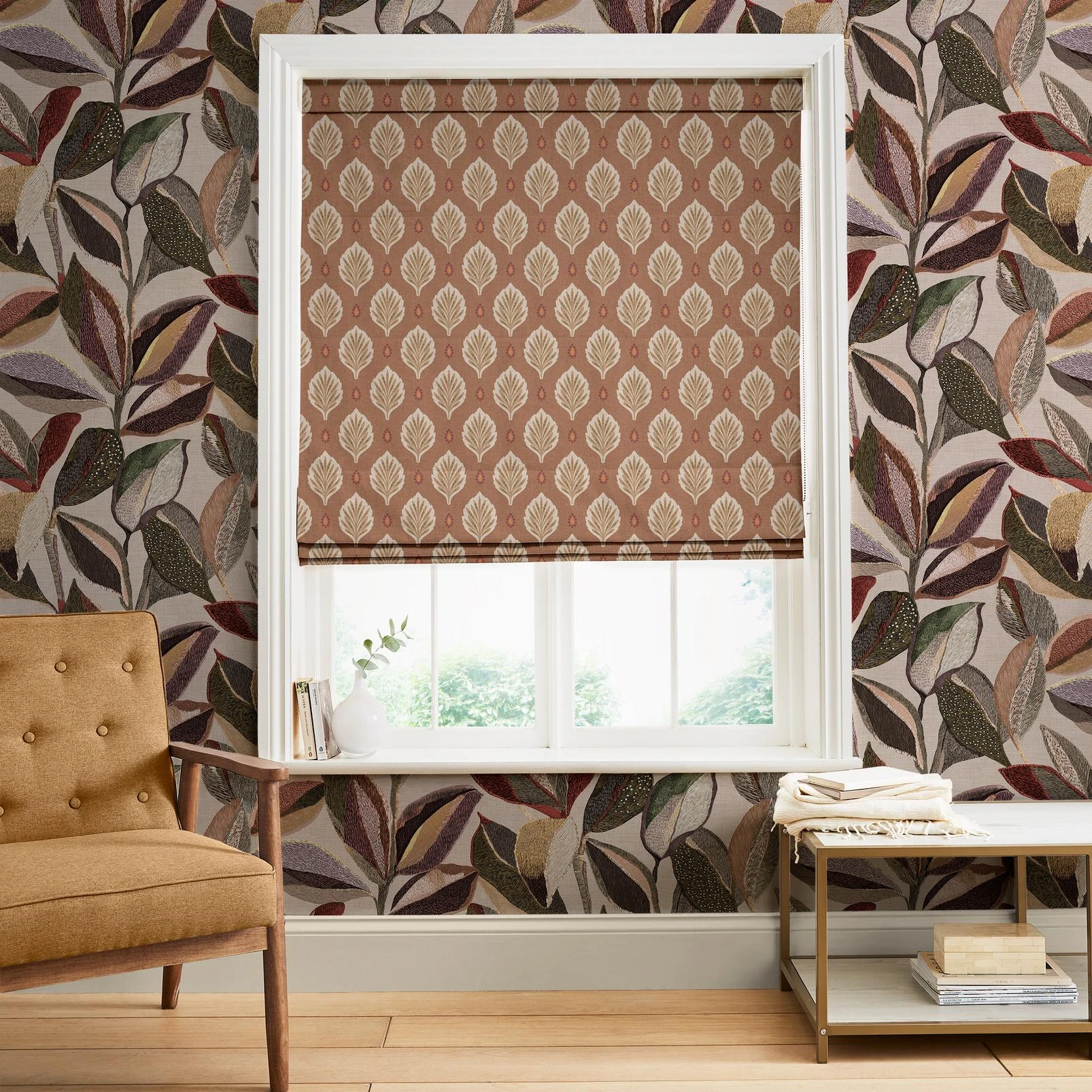 Alder Terracotta Roman Blind - 147038rom_ROOMSET_ALDER_TERRACOTTA_146401_CASAFOLHATHISTLE_GINGERLILY.jpg