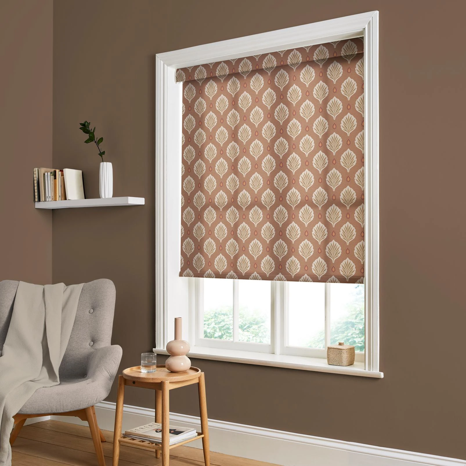 Alder Terracotta Roller Blind - 147039rol_ROOMSET.jpg