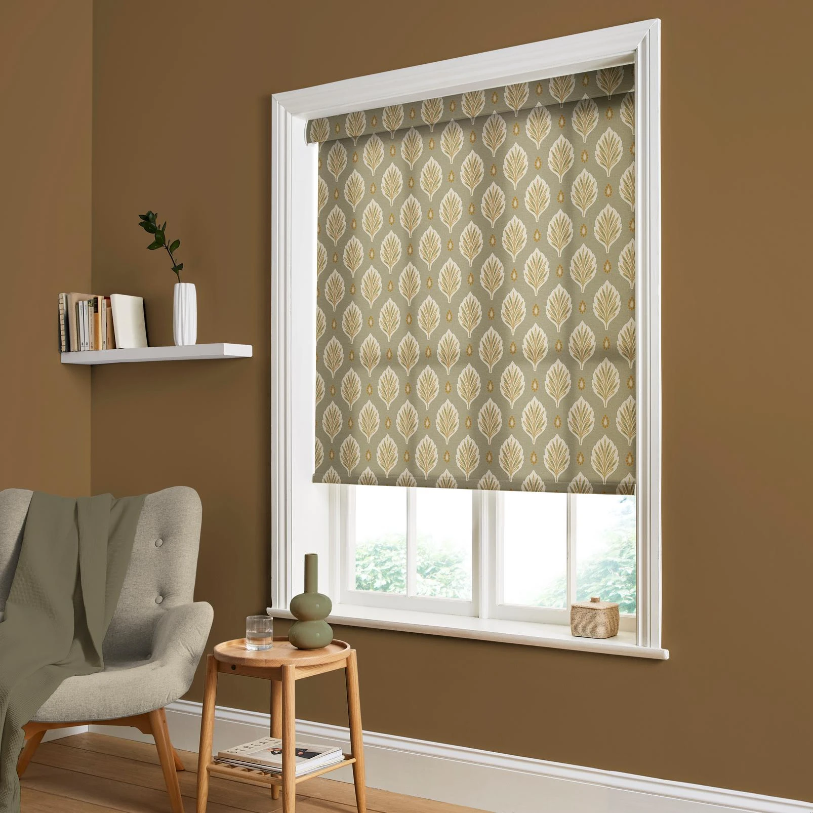 Alder Olive Roller Blind - 147036rol_ROOMSET.jpg