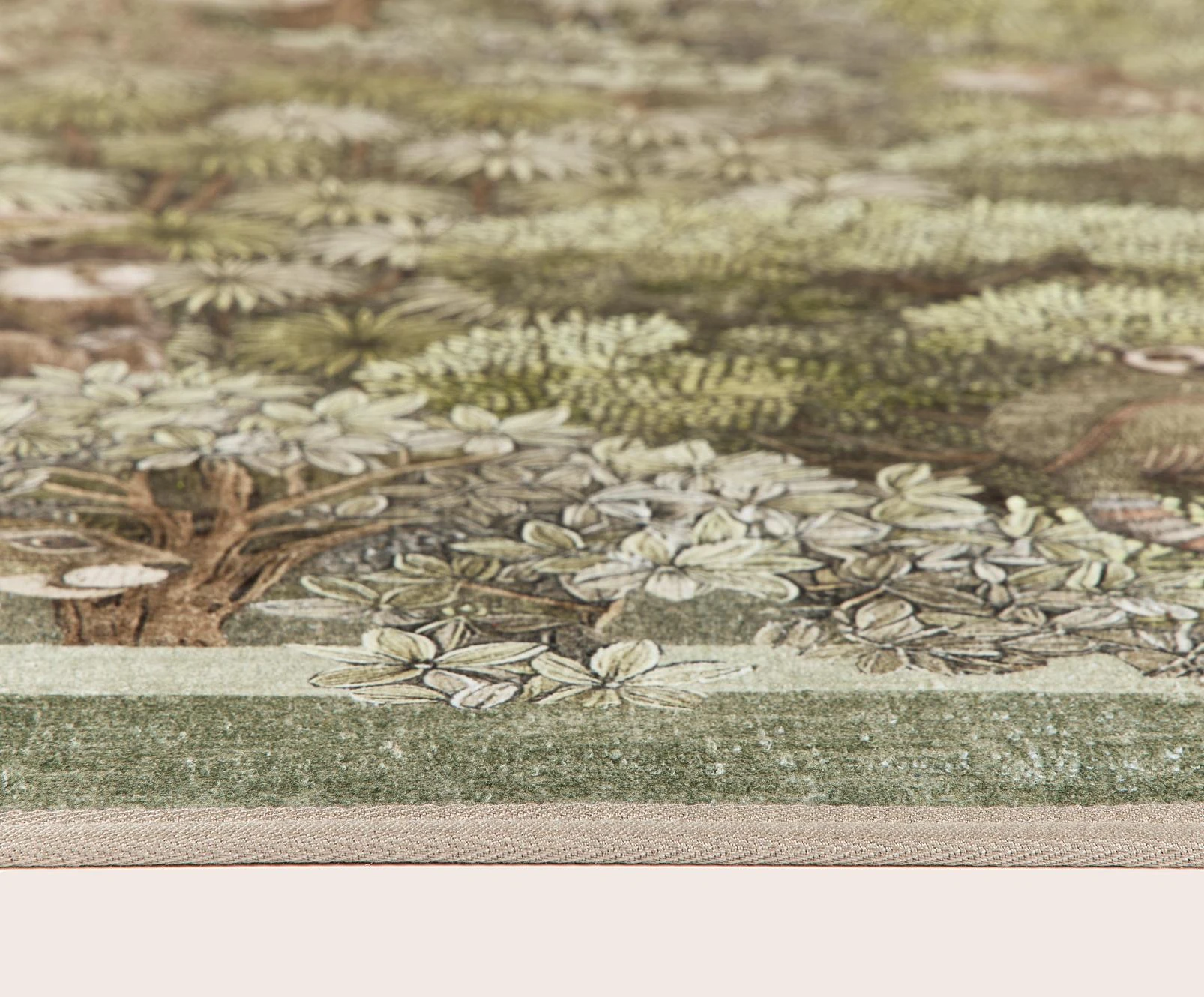Treetop Troop Green Rug - 151629_DETAIL_02_TreetopTroopGreen_Rug_Edge.jpg