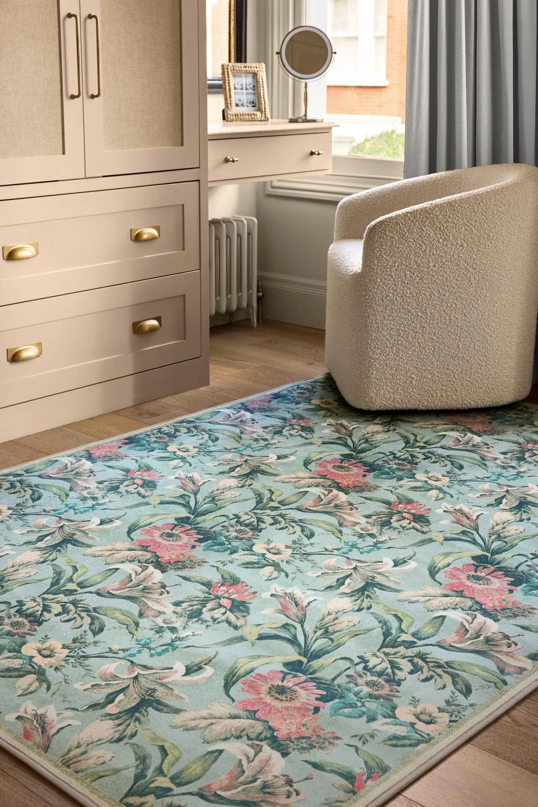 Lys Blue Rug - 151654_ROOMSET_LysMist_Rug.jpg