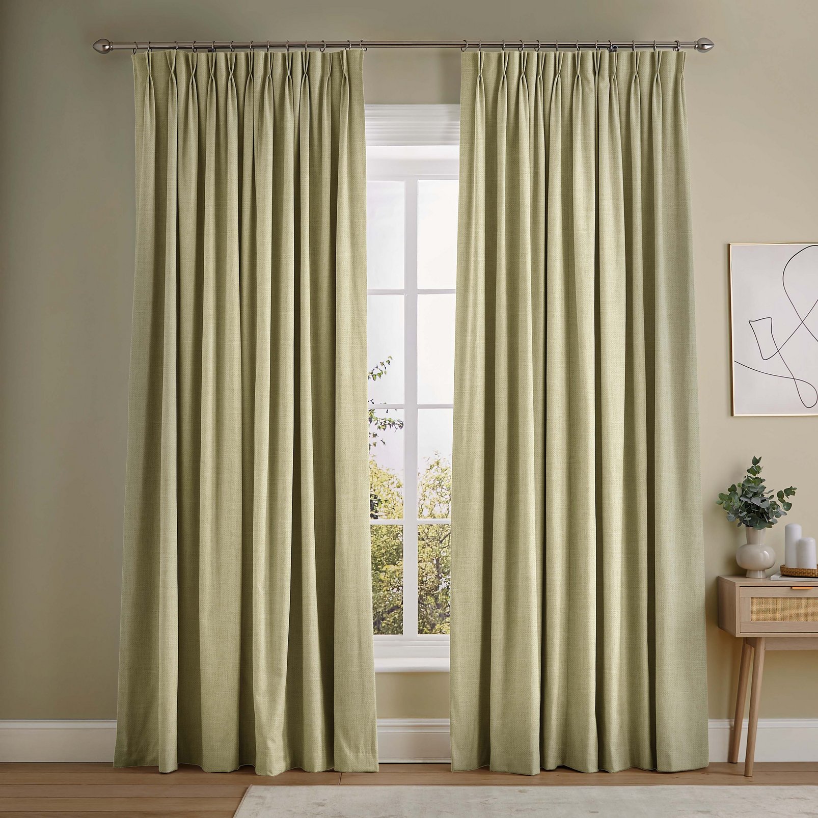 Campanile Cream Curtains - 116062cur_ROOMSET_01.jpg