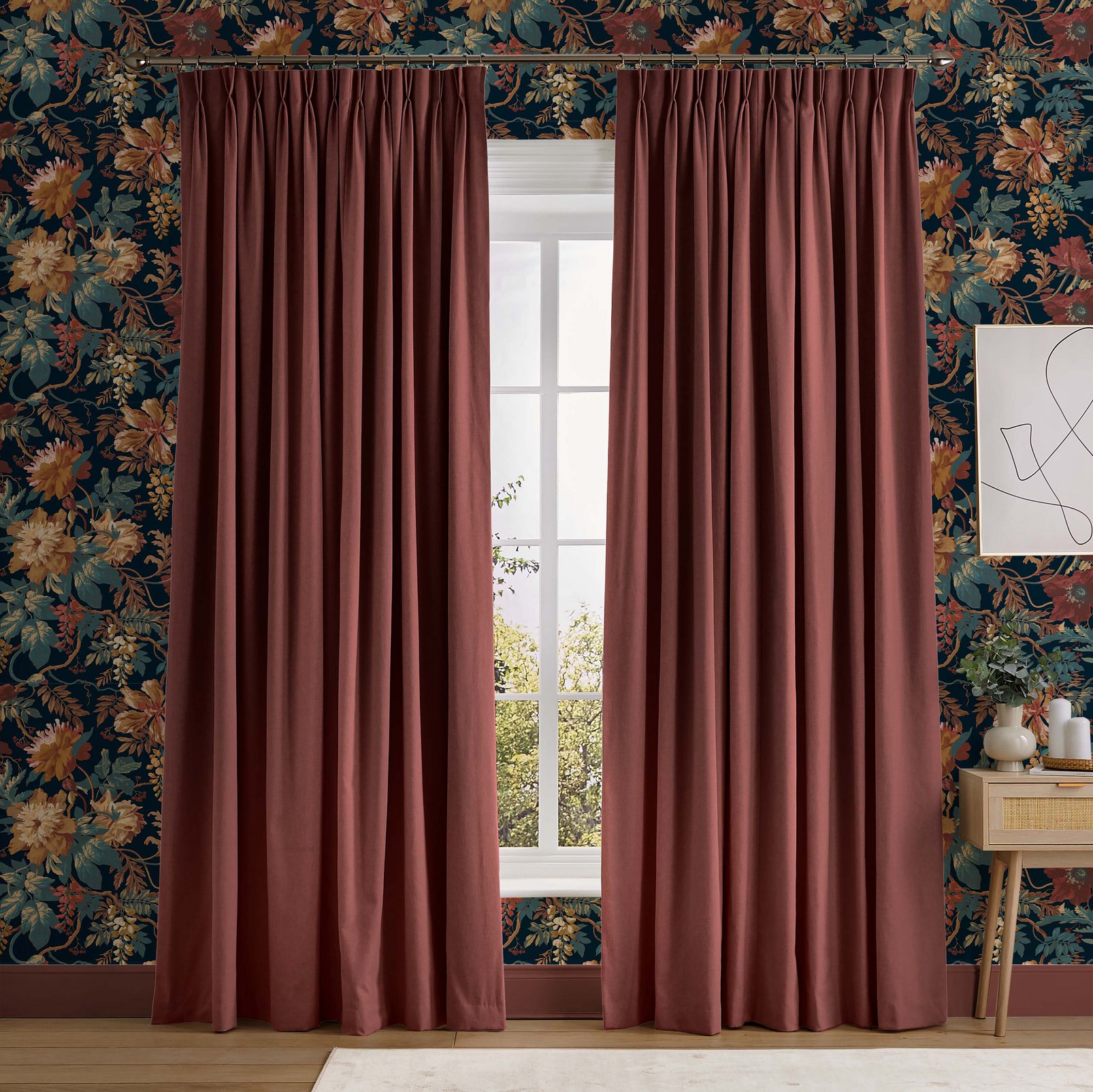 Alizarin Curtains - 120000cur_ROOMSET_01.jpg