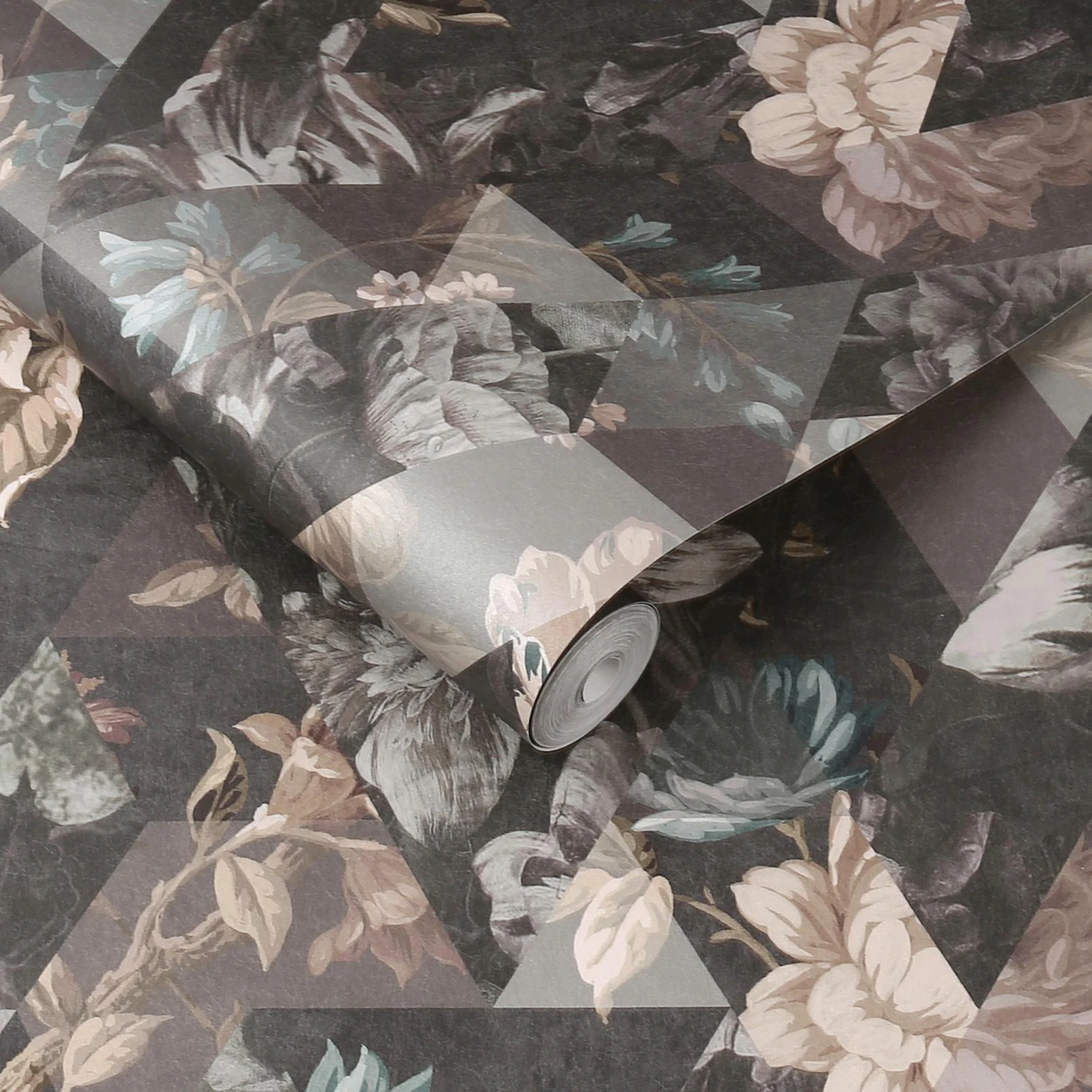 Timepiece Moonstone Wallpaper - 112278_ROLLSHOT_TIMEPIECE MOONSTONE_01.jpg