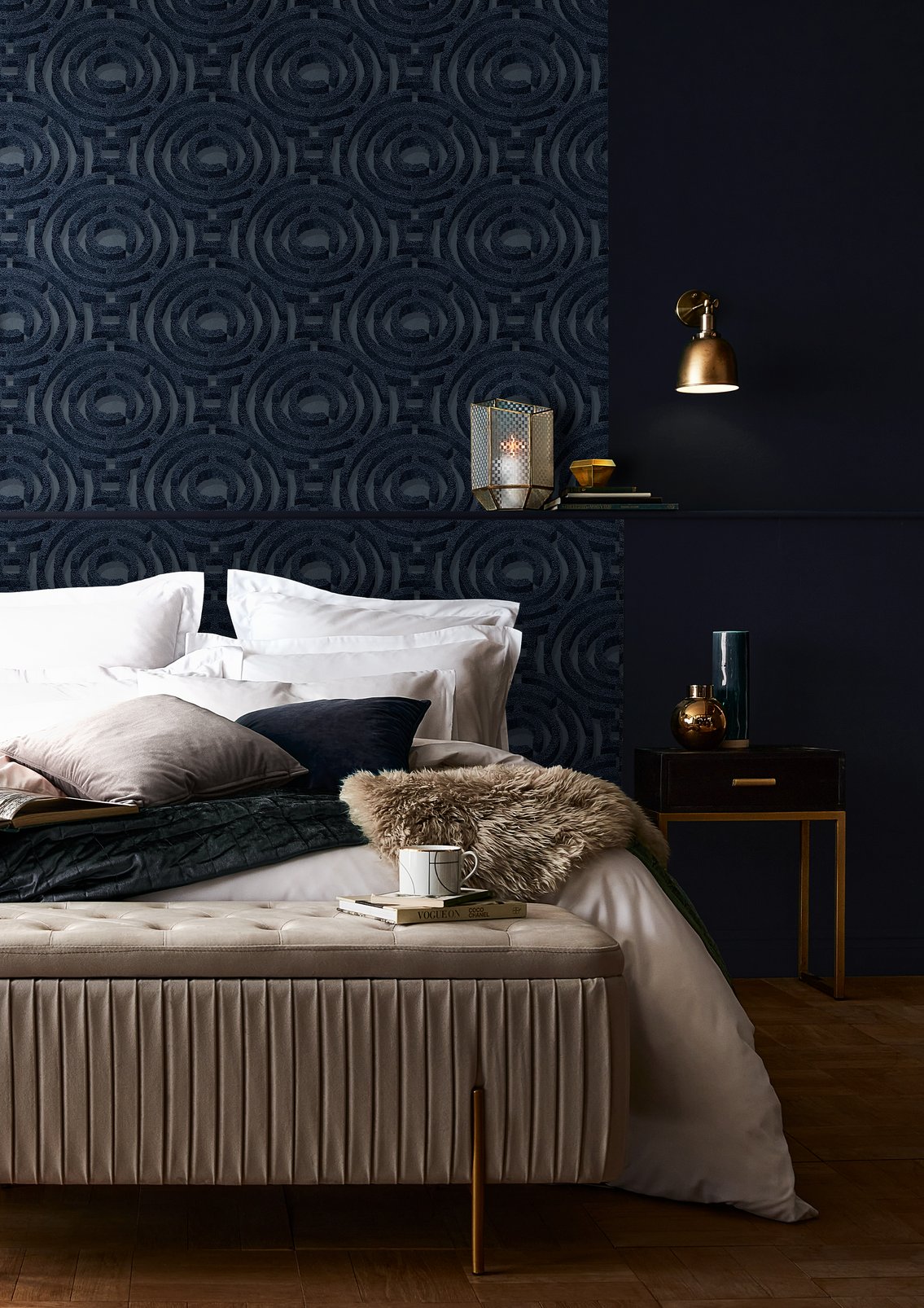 Alcazar Noche Wallpaper - 113936_ROOMSET_ALCAZAR NOCHE_02.jpg