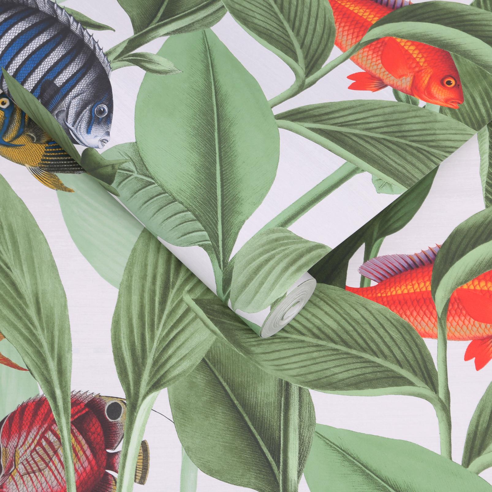 Aquarium Lush Wallpaper - 113938_ROLLSHOT_01_1.jpg