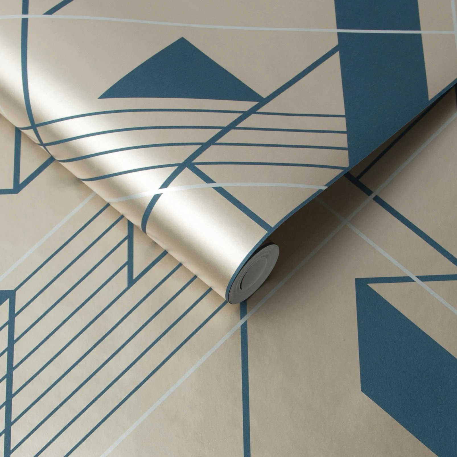 Graphic Cobalt Wallpaper - 105246_ROLLSHOT_GRAPHIC COBALT_02.jpg