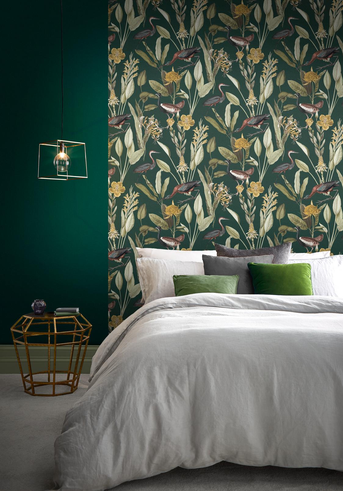 Glasshouse Green Wallpaper - 111719_ROOMSET_01.jpg