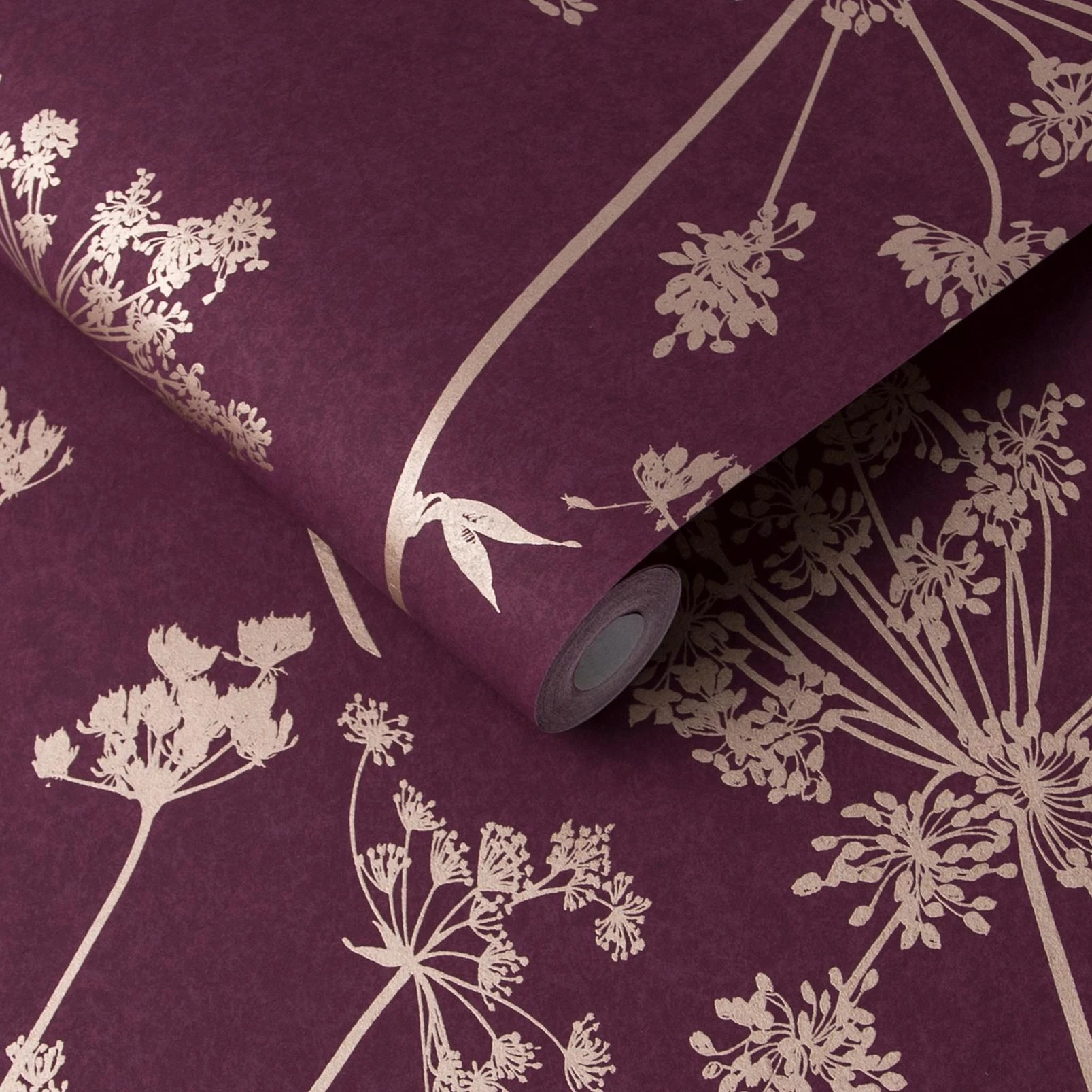 Anthriscus Plum Wallpaper - 105579_ROLLSHOT_ANTHRISCUS PLUM_02.jpg