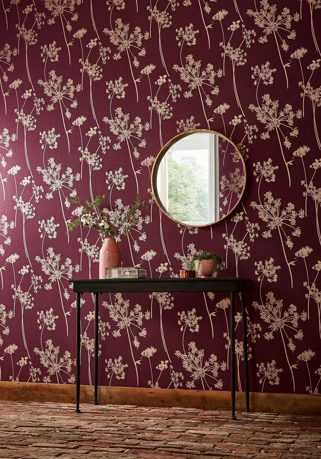 Anthriscus Plum Wallpaper - 105579_ROOMSET_01.jpg