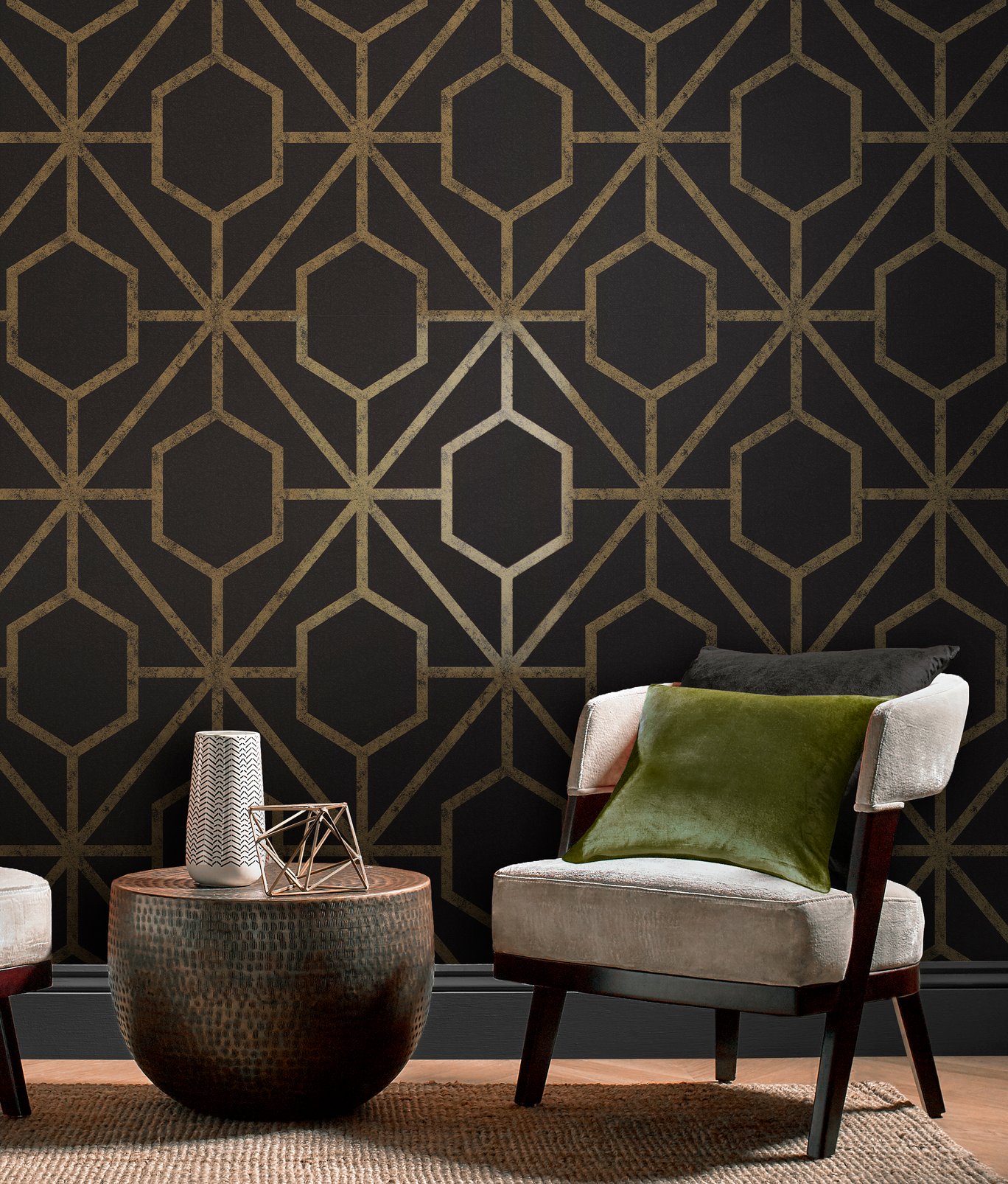 Rinku Black & Gold Wallpaper - 112197_ROOMSET_RINKU BLACK & GOLD_01.jpg