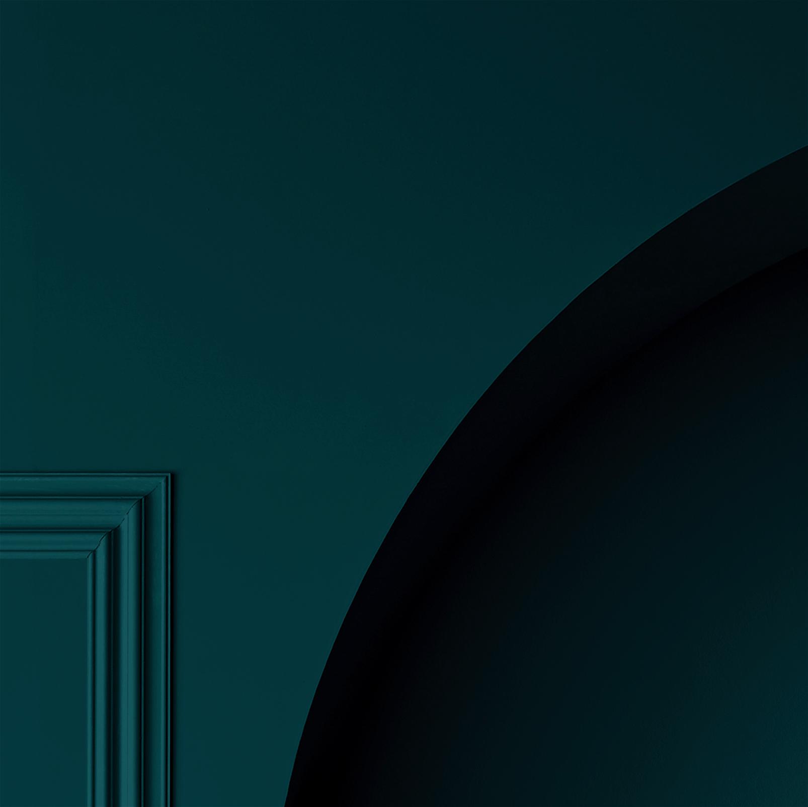 Jewel in the Crown Paint. detail image