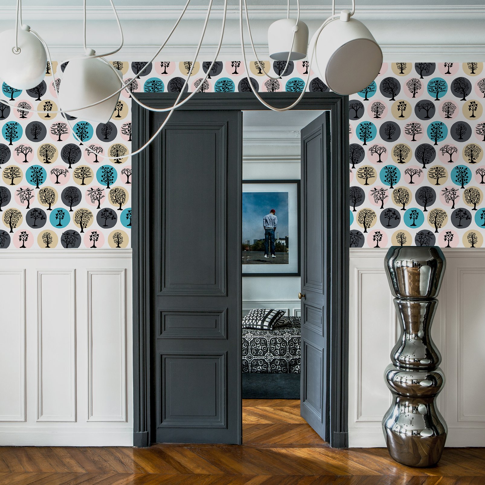 Party Land Magic Wallpaper - 113469_ROOMSET_01.jpg