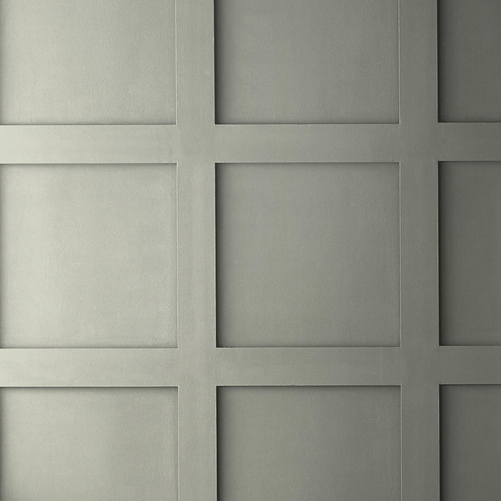 Gowns and Crowns Paint detail image