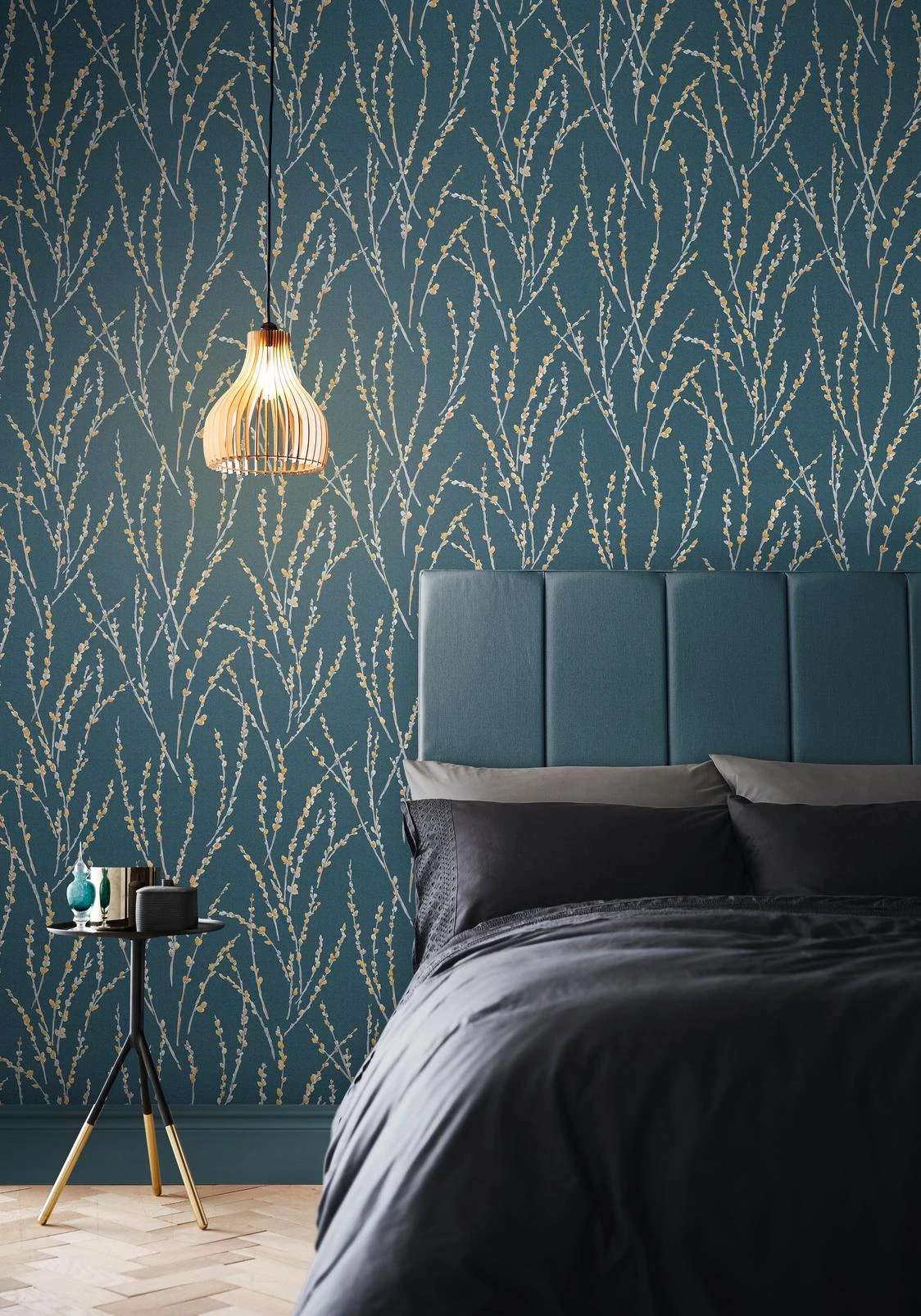 Floret Teal Wallpaper - 106427_ROOMSET_01.jpg