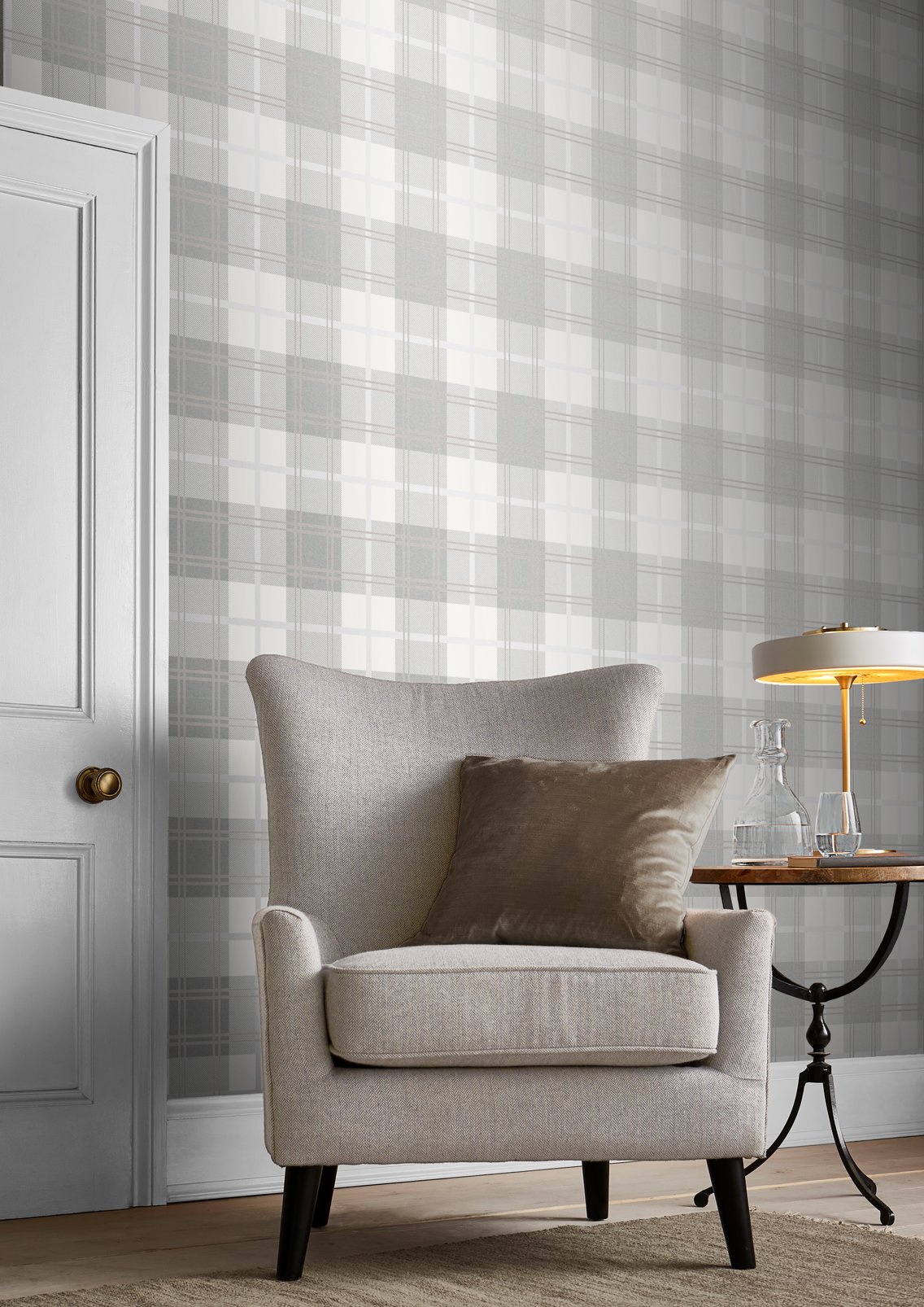 Tartan White Wallpaper - 105905_ROOMSET_TARTAN WHITE_01.jpg