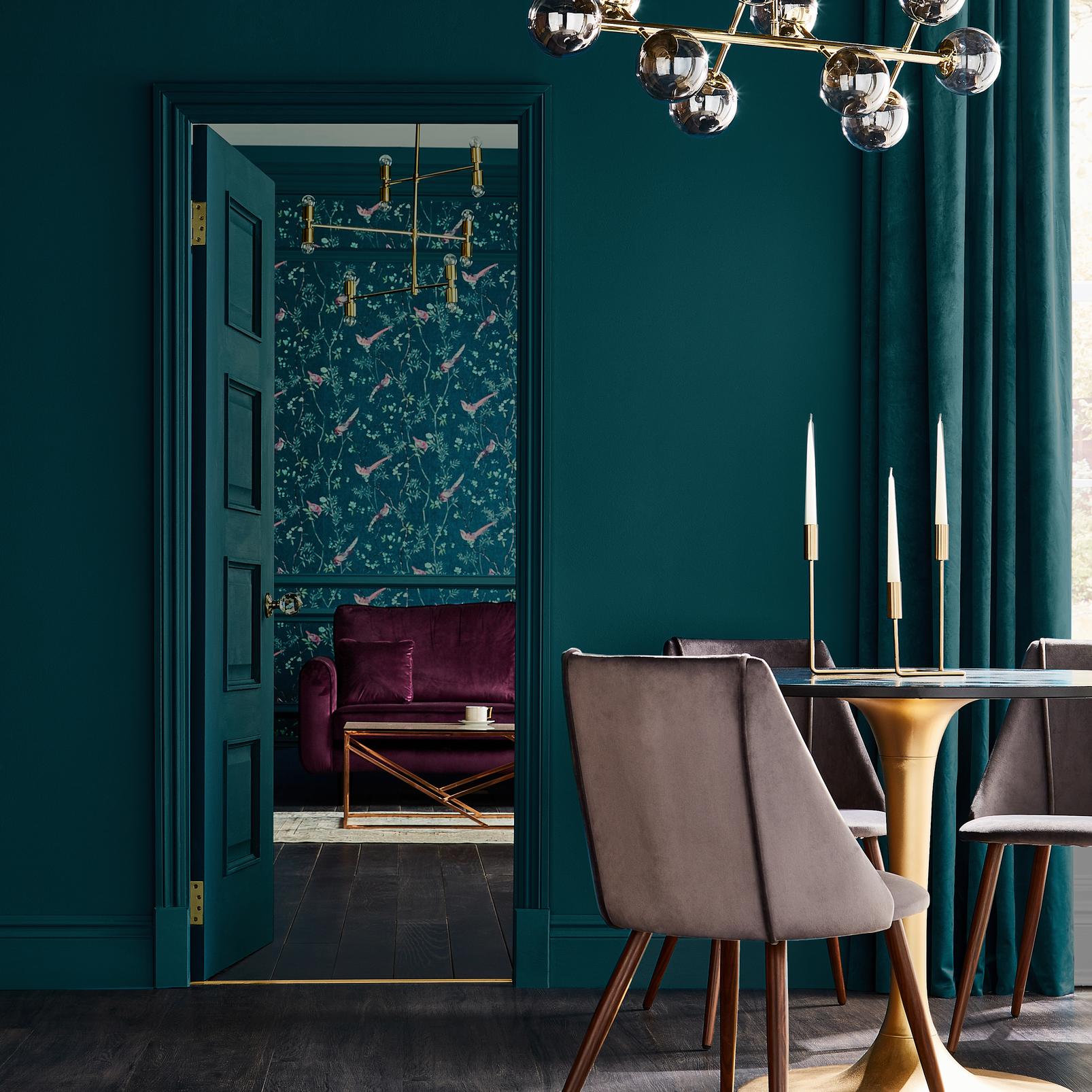 Tiru Paint in a Roomset