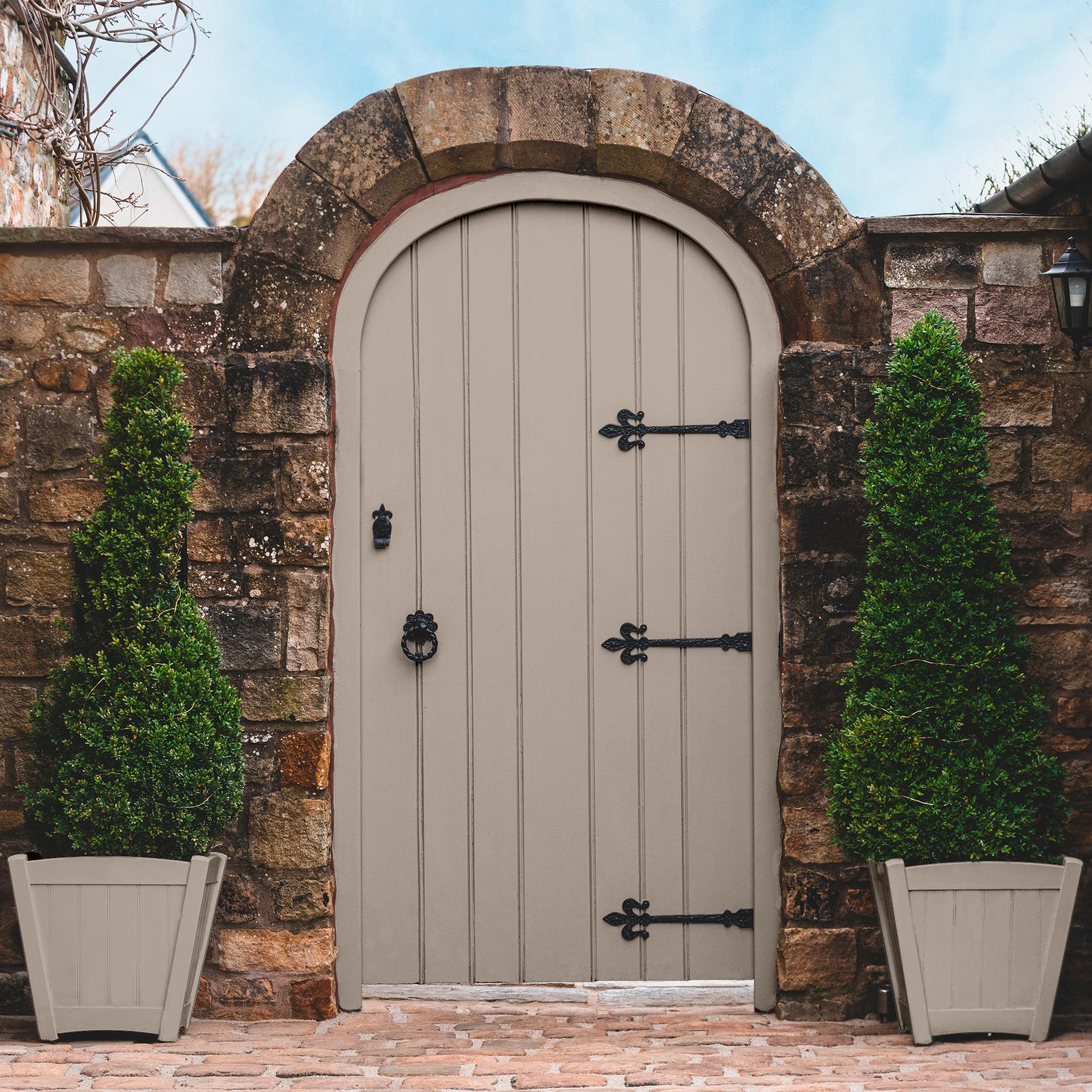 Fondue Painted garden gate