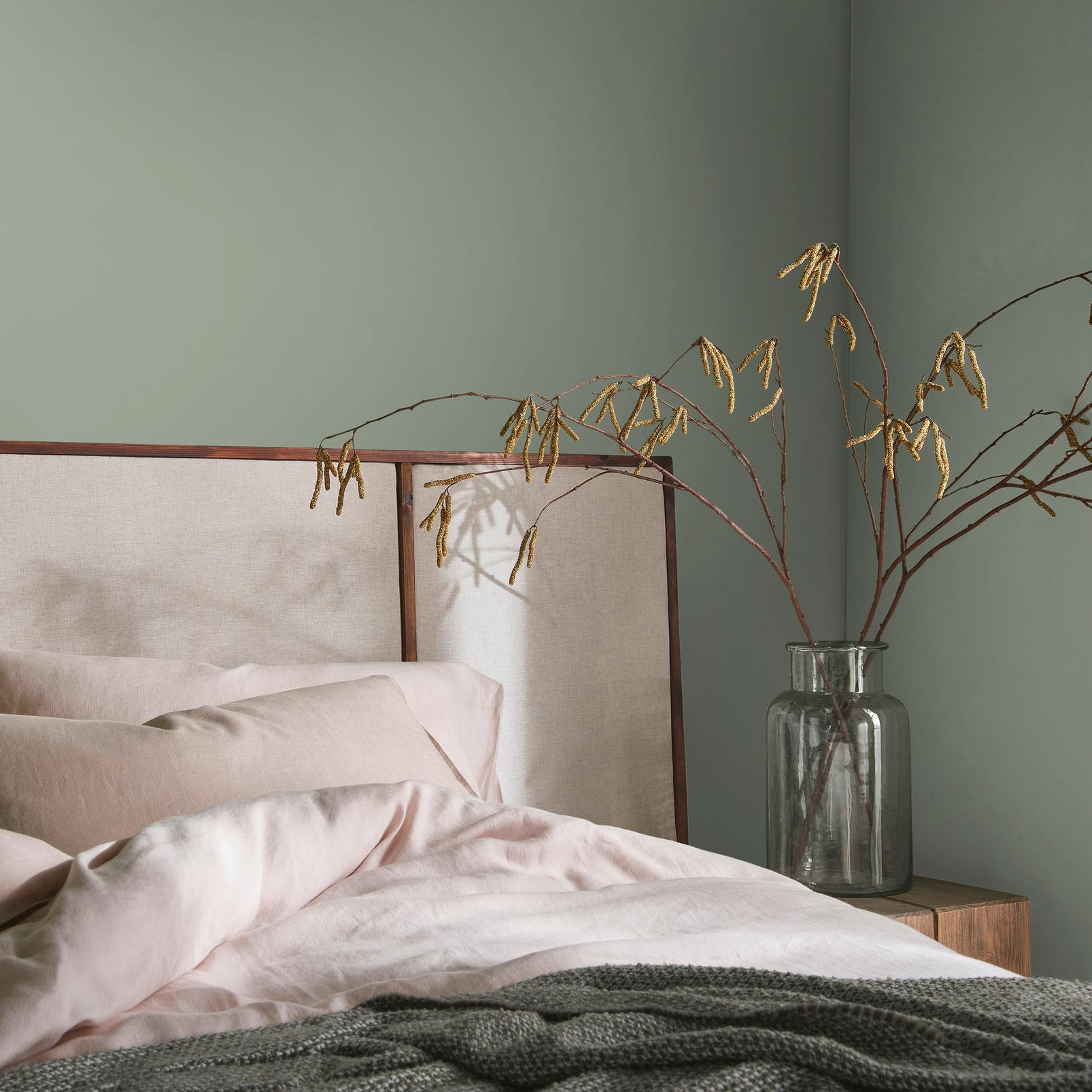 Whirl Paint in a Roomset