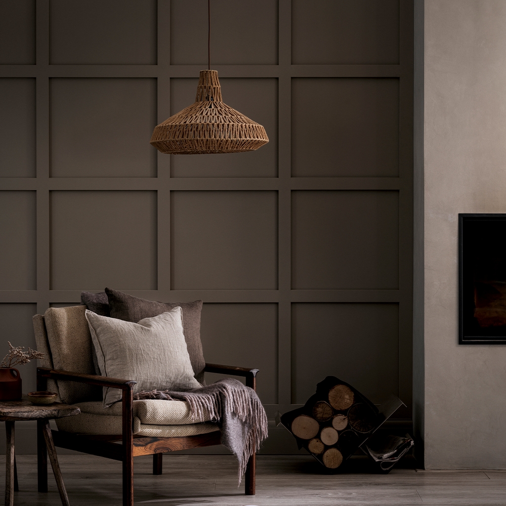 Warm Baguette Paint in a Roomset