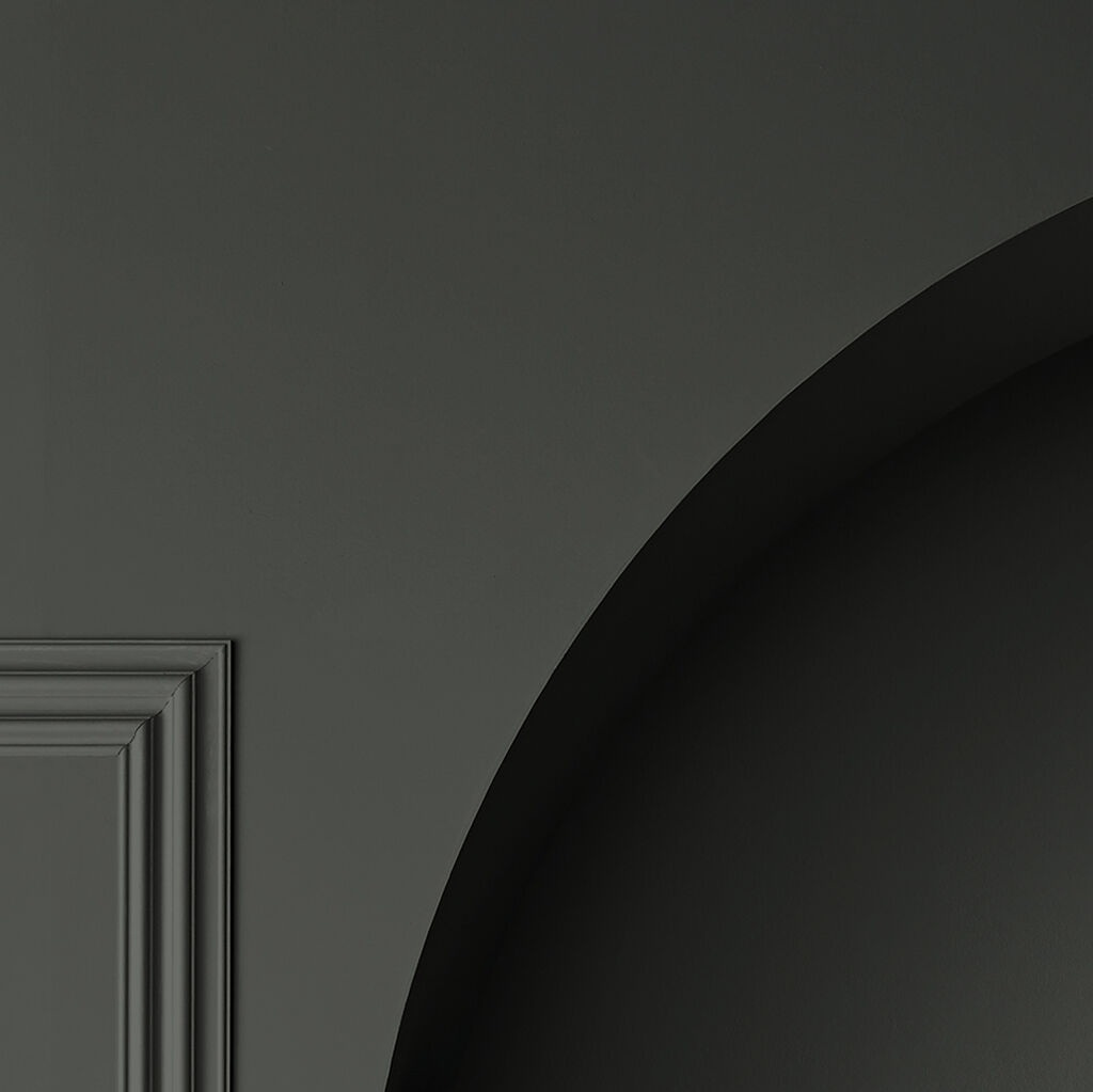 Throne Paint