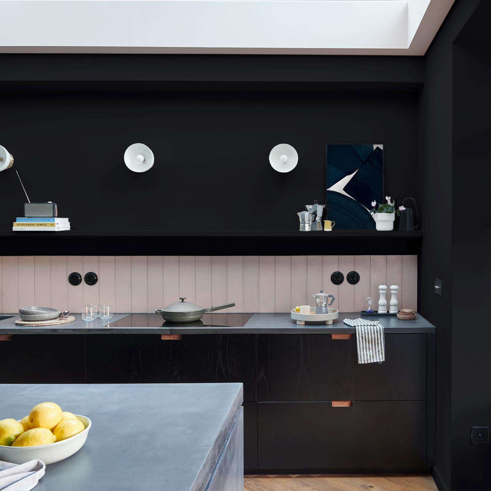 Rumour Paint in a Roomset