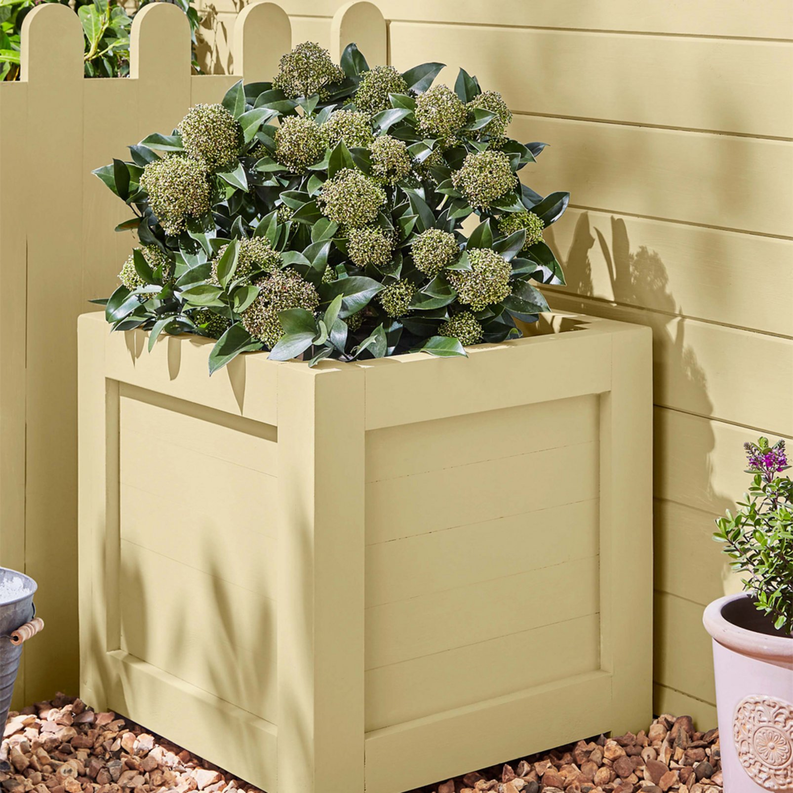 Laura Ashley Sunshine Paint - 113655_ROOMSET_03.jpg