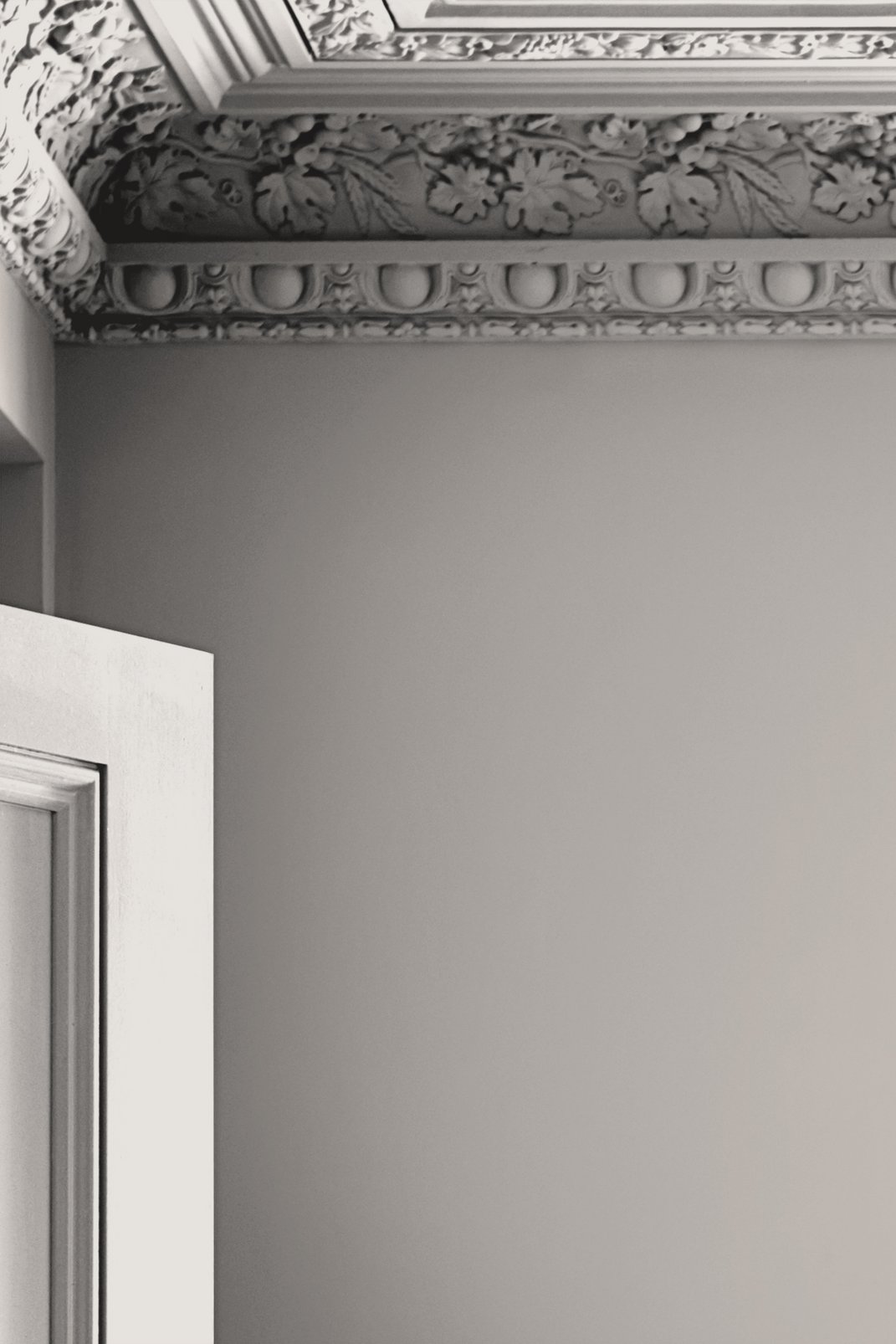 Laura Ashley Dove Grey Paint - 113668_ROOMSET_02.jpg