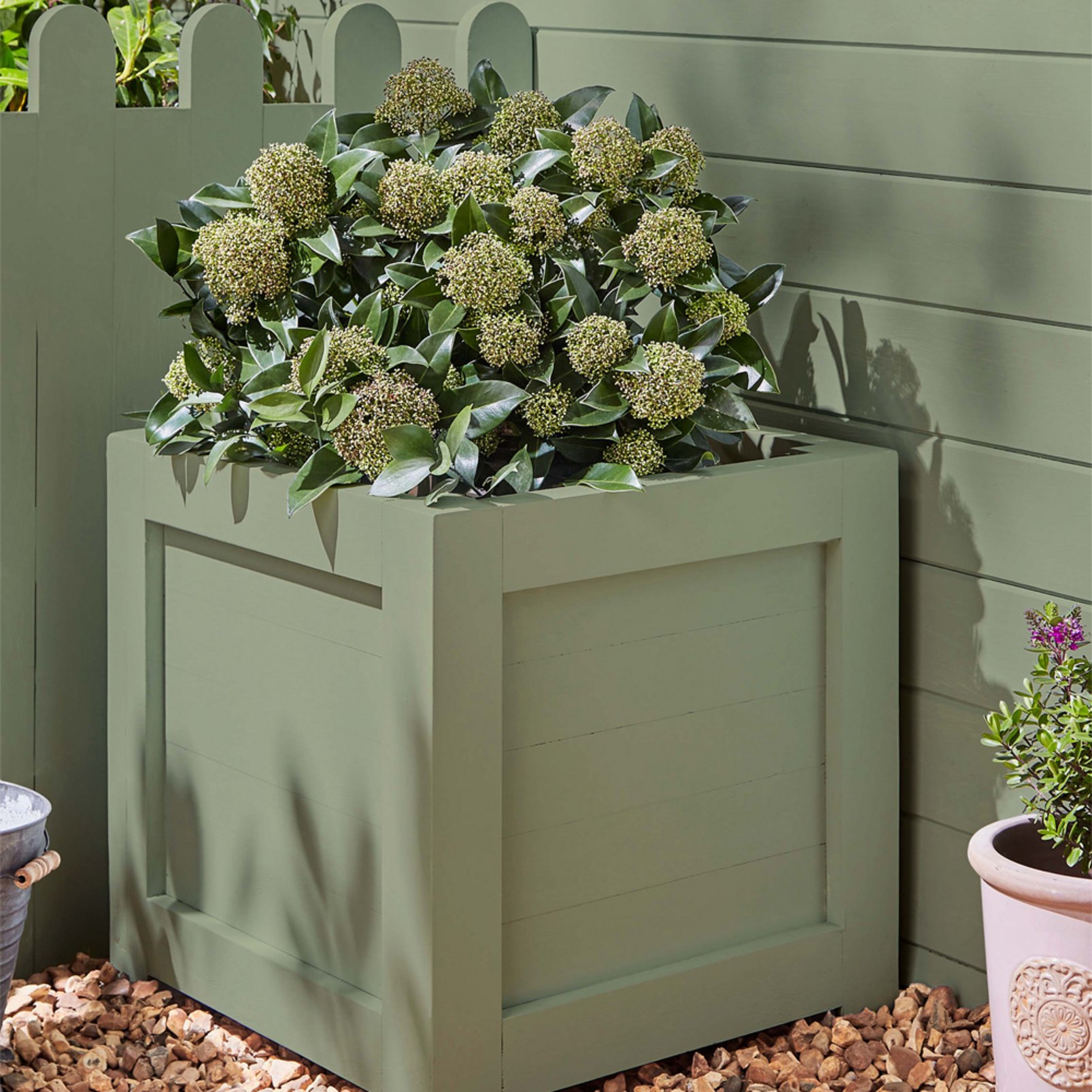 Laura Ashley Hedgerow Paint - 113690_ROOMSET_04.jpg