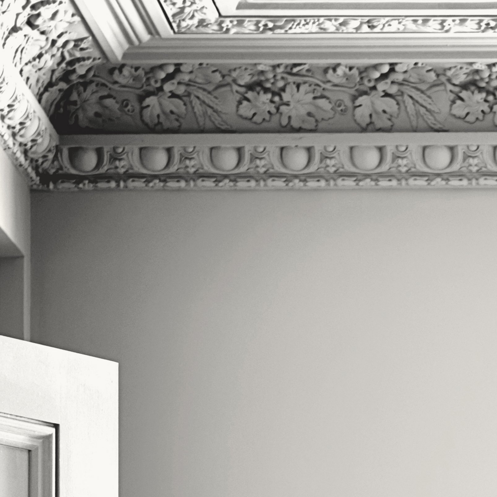 Laura Ashley Cotton White Paint - 113647_ROOMSET_01.jpg