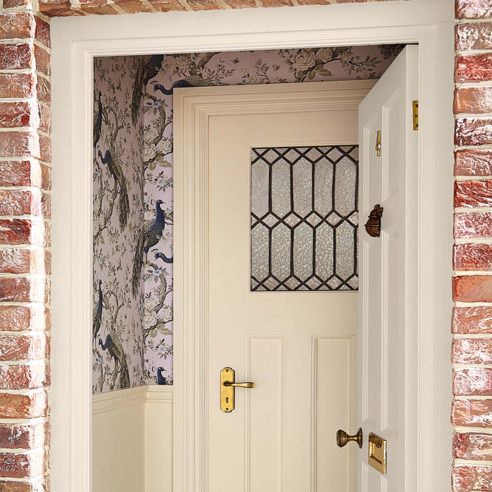 Laura Ashley Cotton White Paint - 113647_ROOMSET_08.jpg