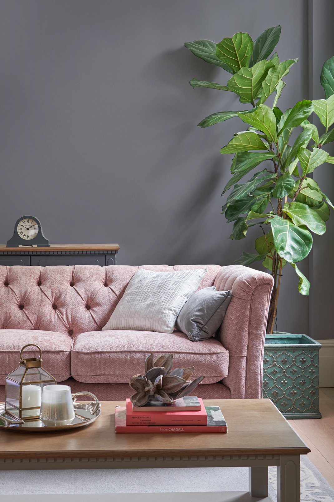 Laura Ashley Pale Iris Paint - 113714_ROOMSET_04.jpg