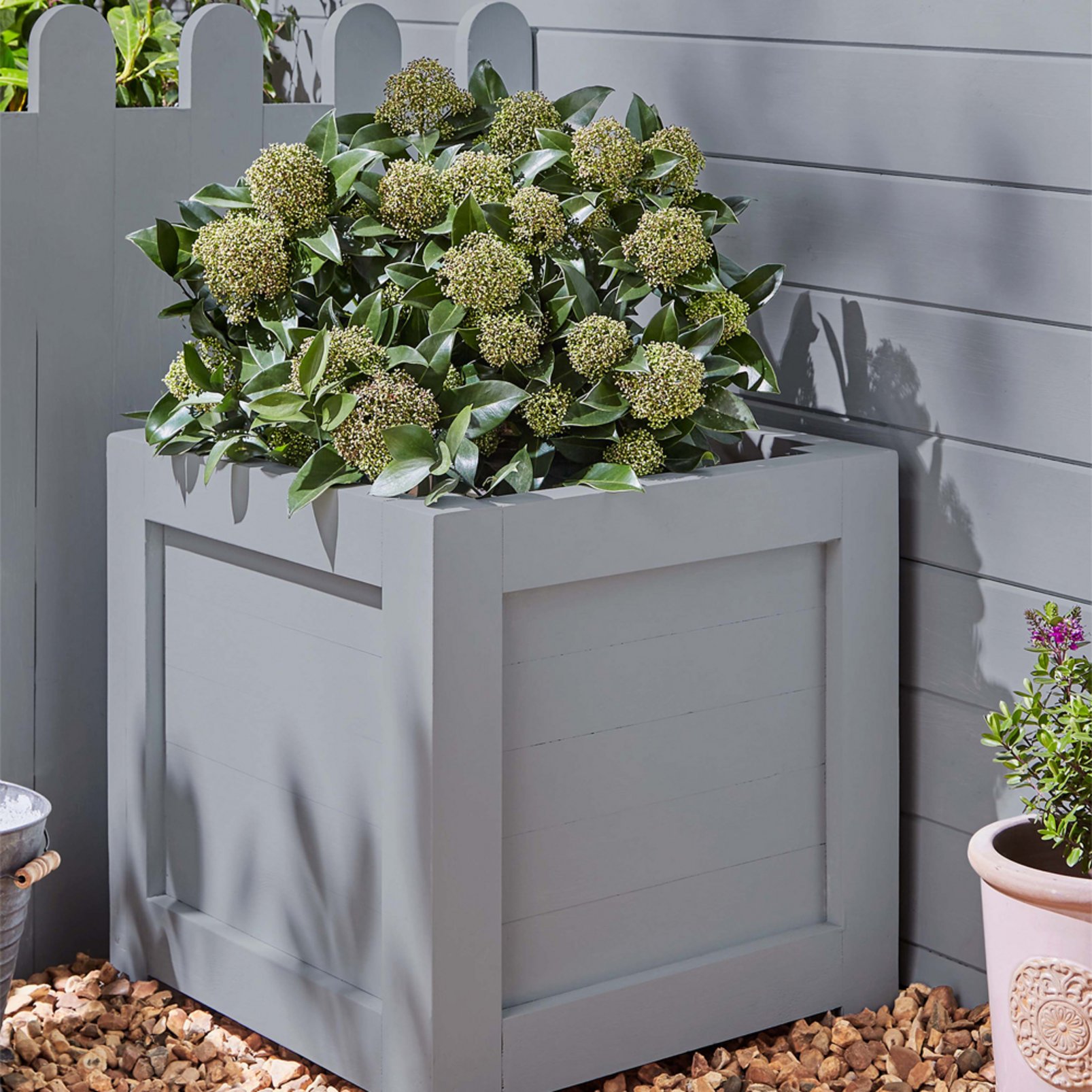 Laura Ashley Pale Slate Paint - 113683_ROOMSET_09.jpg