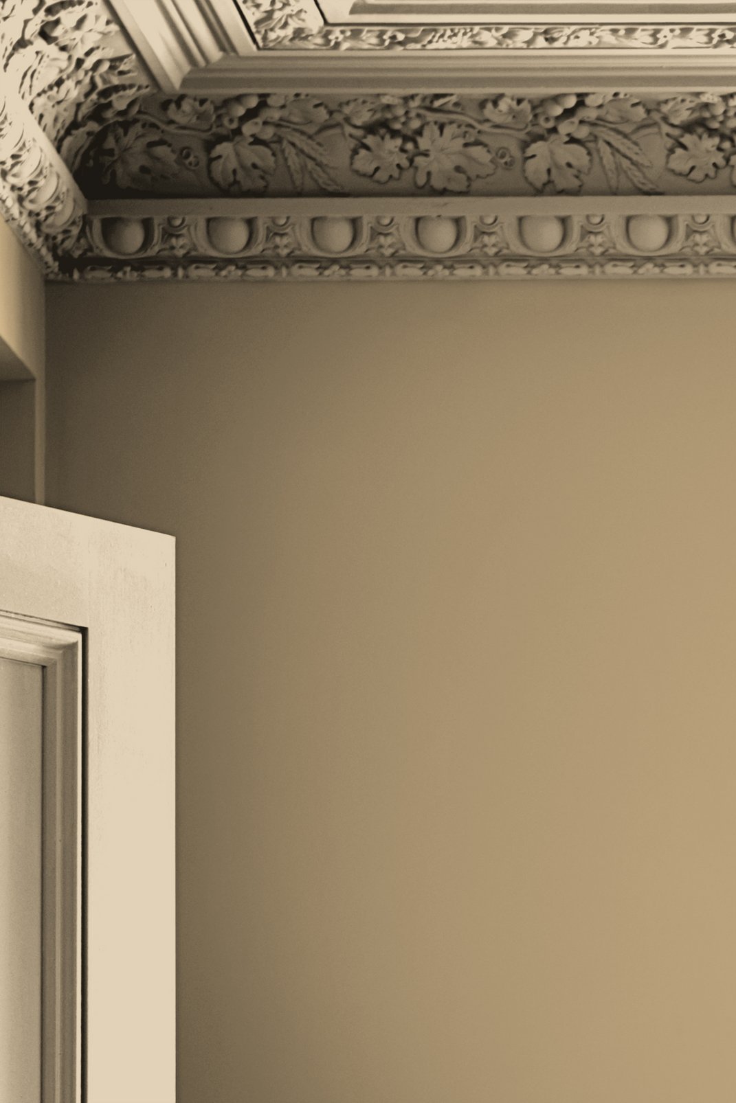 Laura Ashley Gold Paint - 113657_ROOMSET_01.jpg