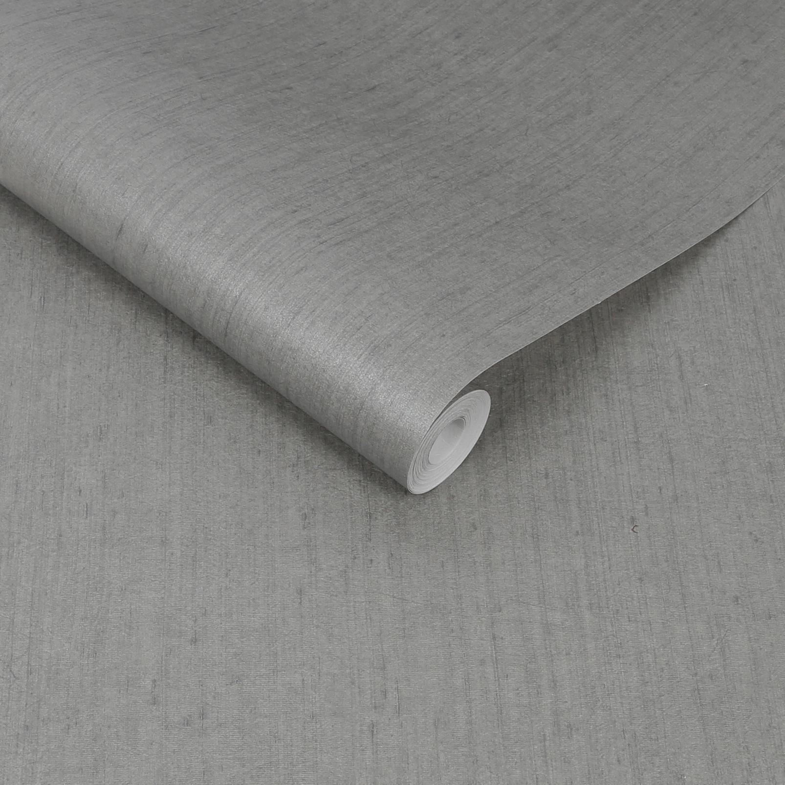 Tisbury Pewter Wallpaper by Clarissa Hulse - 120367_ROLLSHOT_01.jpg