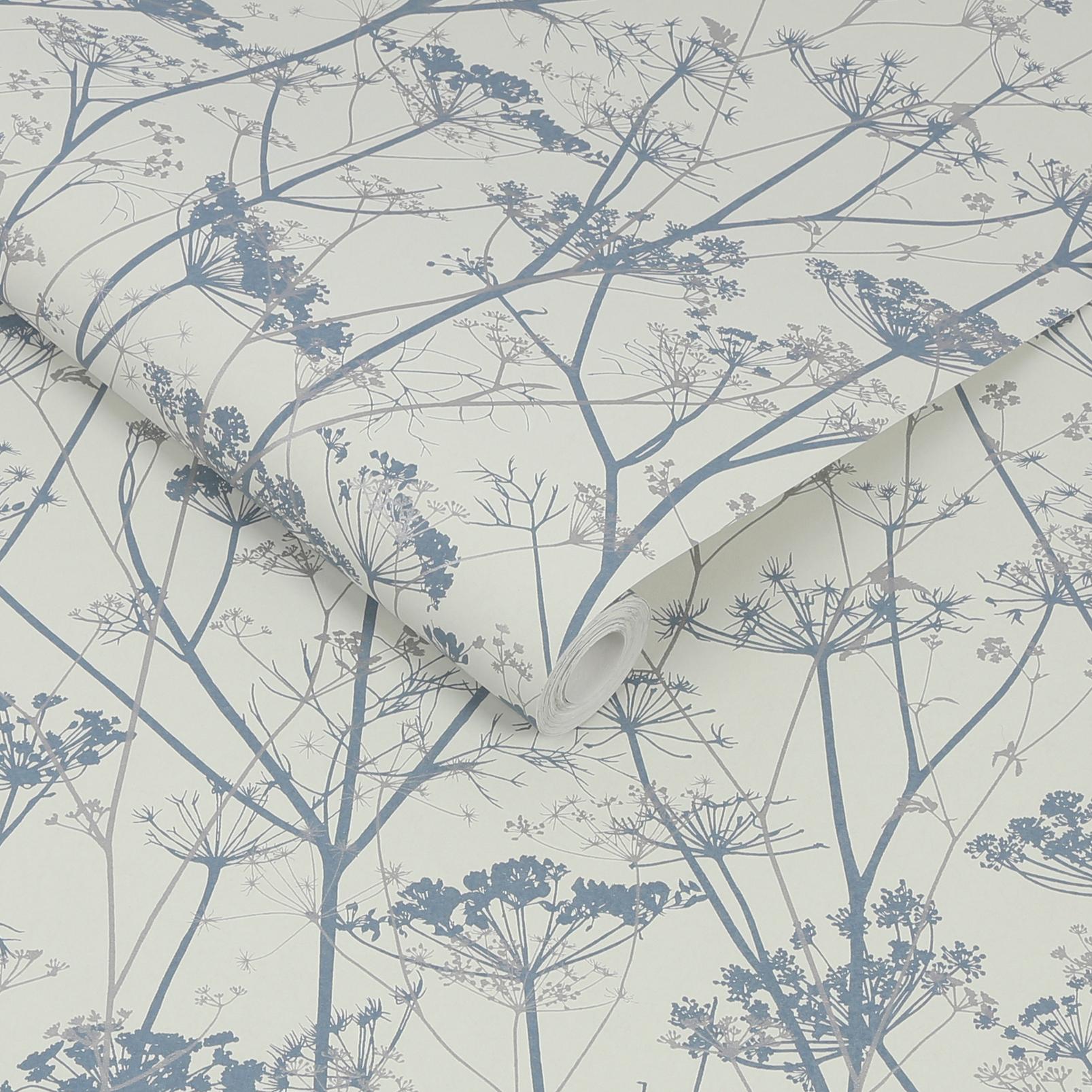 Wild Chervil Dove & Silver Wallpaper by Clarissa Hulse - 120383_ROLLSHOT_01.jpg