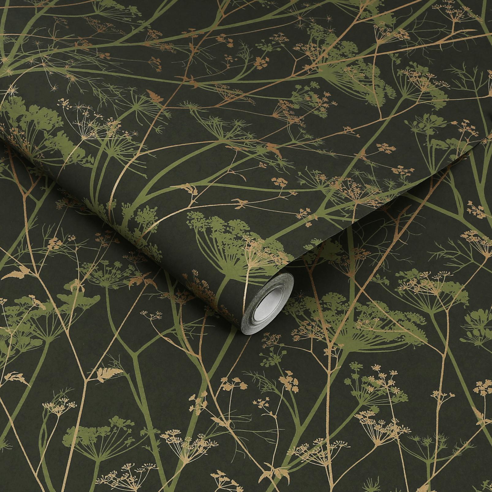 Wild Chervil Sage & Gold Wallpaper by Clarissa Hulse - 120385_ROLLSHOT_01.jpg