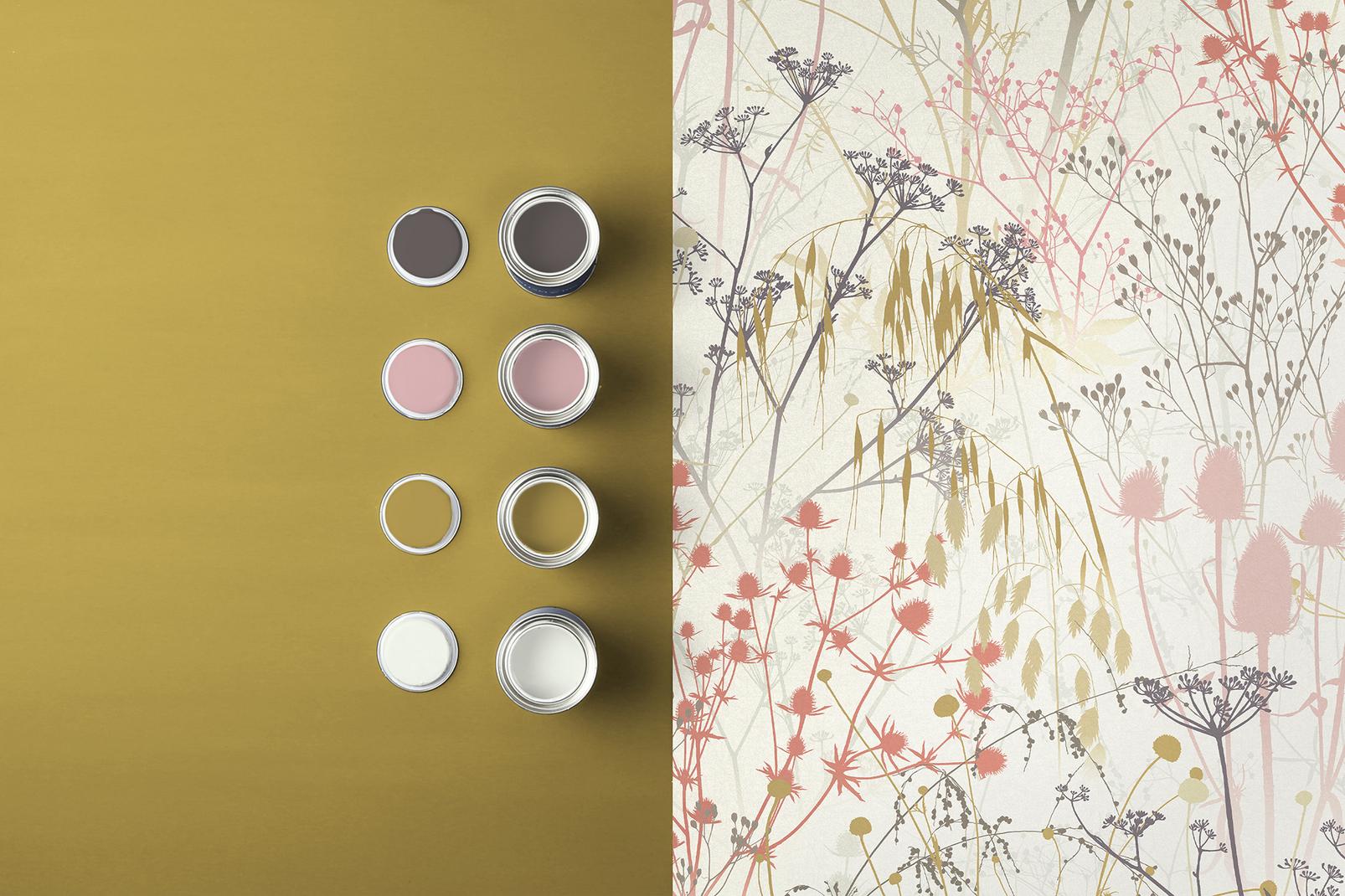 Summer Border Shell Wallpaper by Clarissa Hulse - 120371_FLATLAY_01.jpg