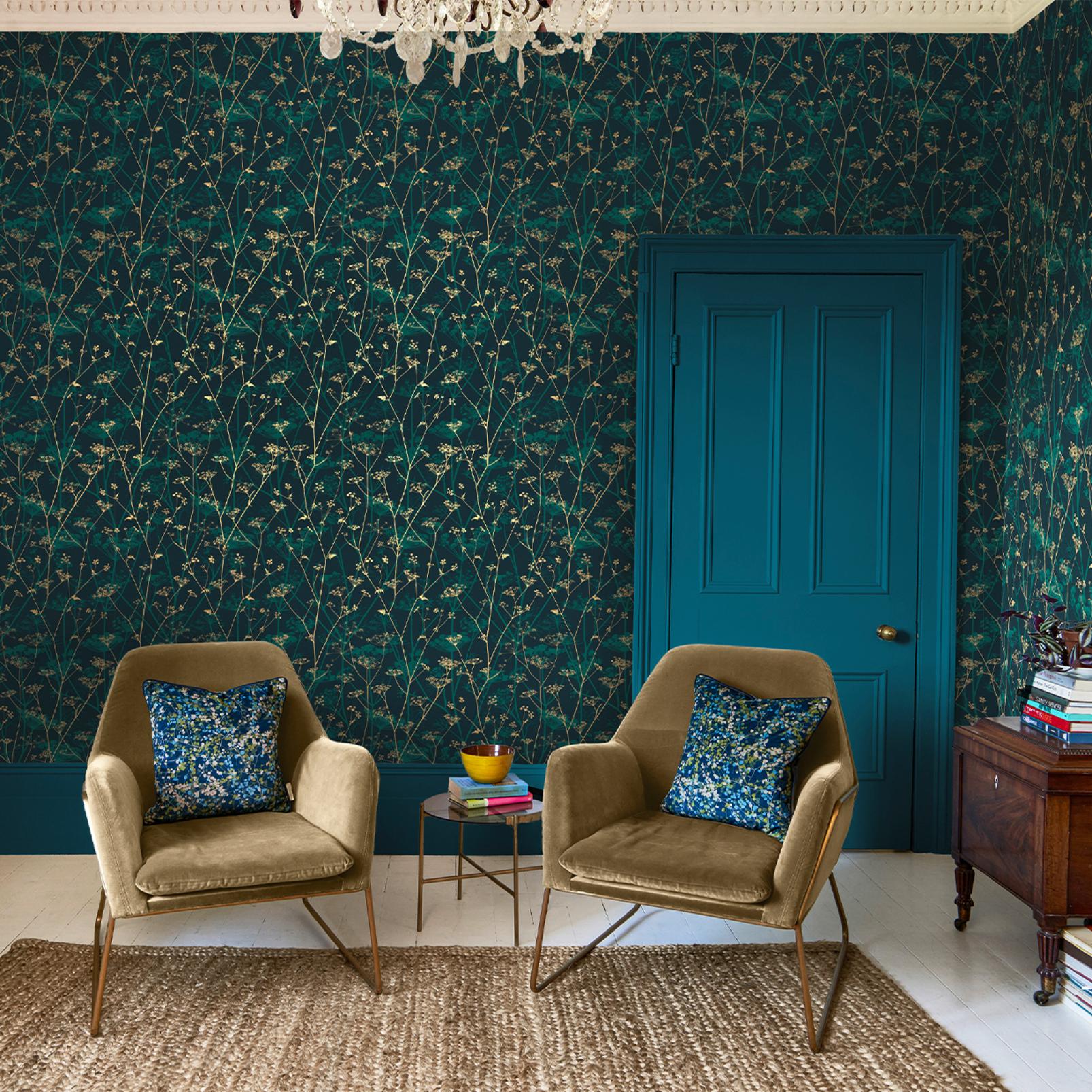 Wild Chervil Kingfisher & Gold Wallpaper by Clarissa Hulse - 120394_ROOMSET_WILD CHERVIL KINGFISHER AND GOLD_01.jpg