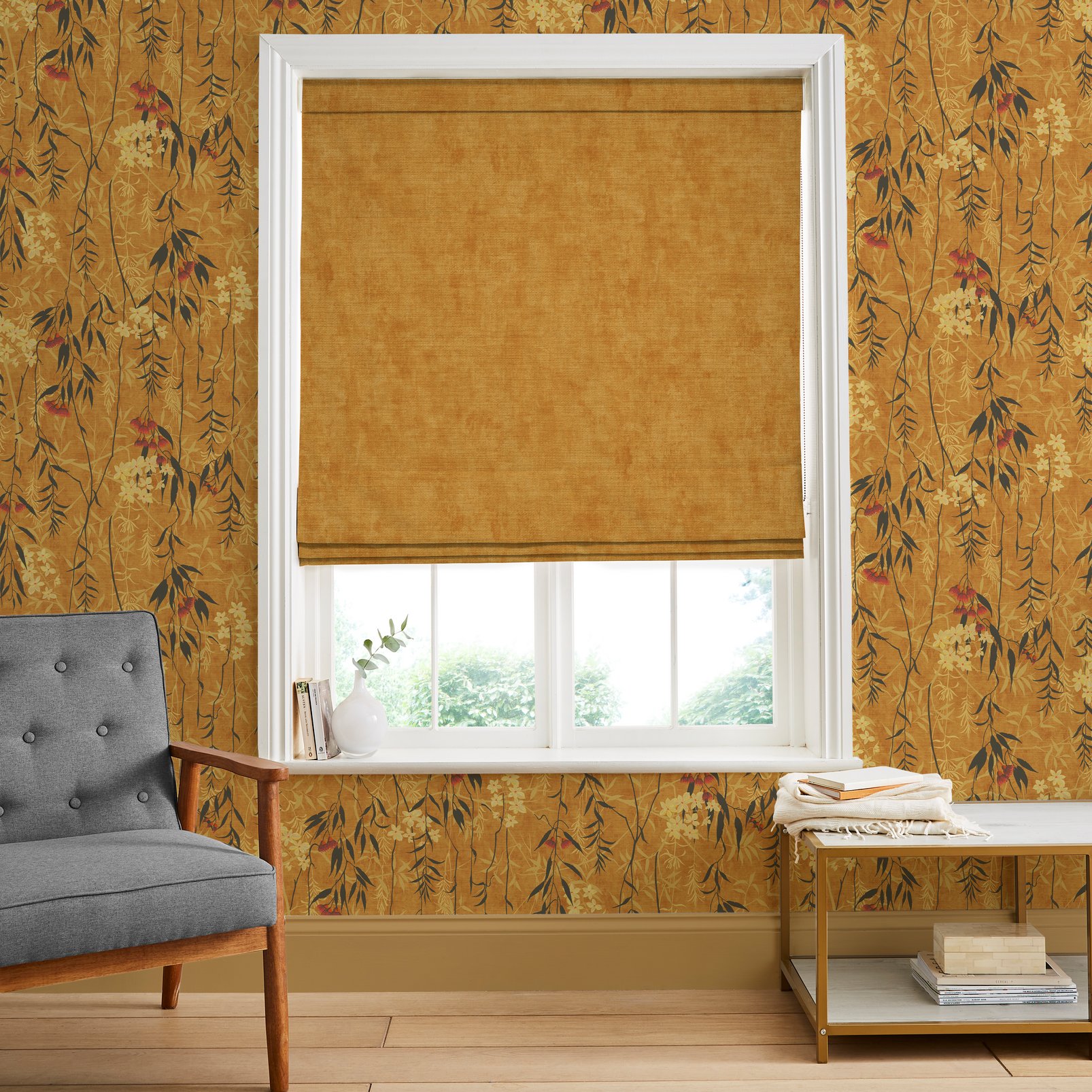 Organdy Opulence Roman Blind - 120735rom_ROOMSET_01.jpg