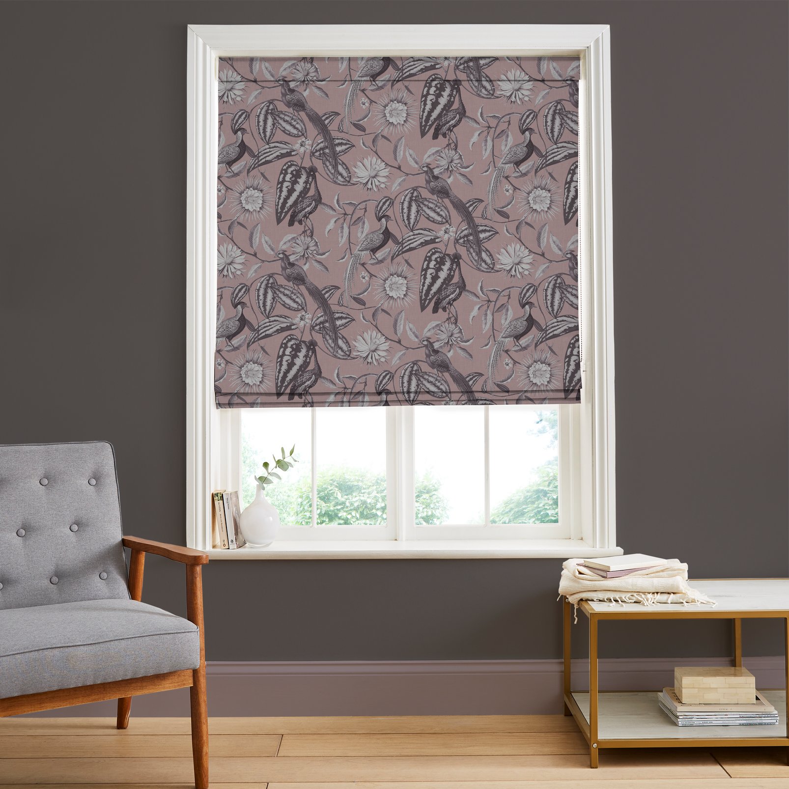 Amherst's Garden Mulberry Roman Blind - 120762rom_ROOMSET_01.jpg