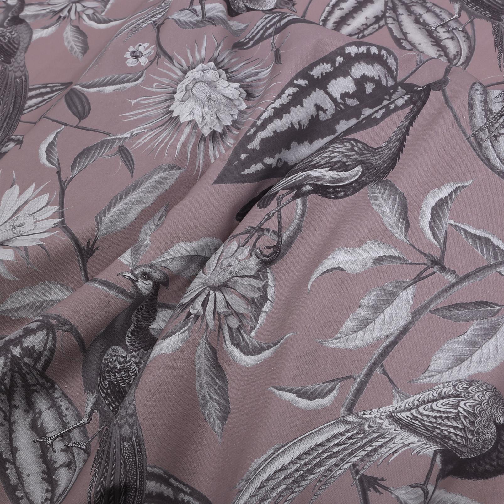 Amherst's Garden Mulberry Roman Blind - 120762rom_FABRIC_01.jpg