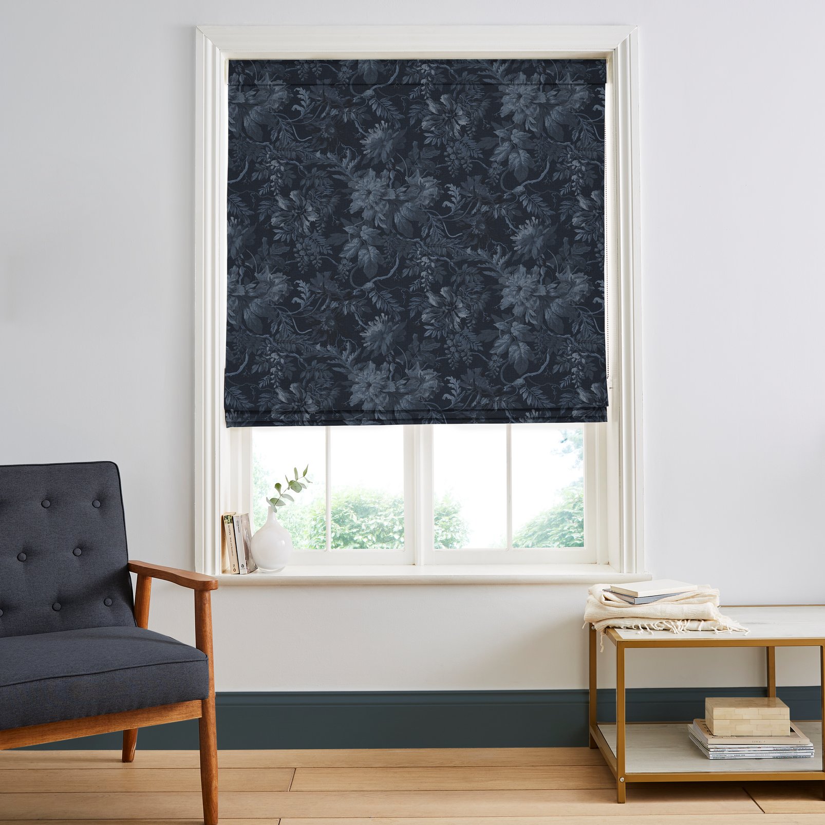 Enzia Navy Roman Blind - 120741rom_ROOMSET_01.jpg